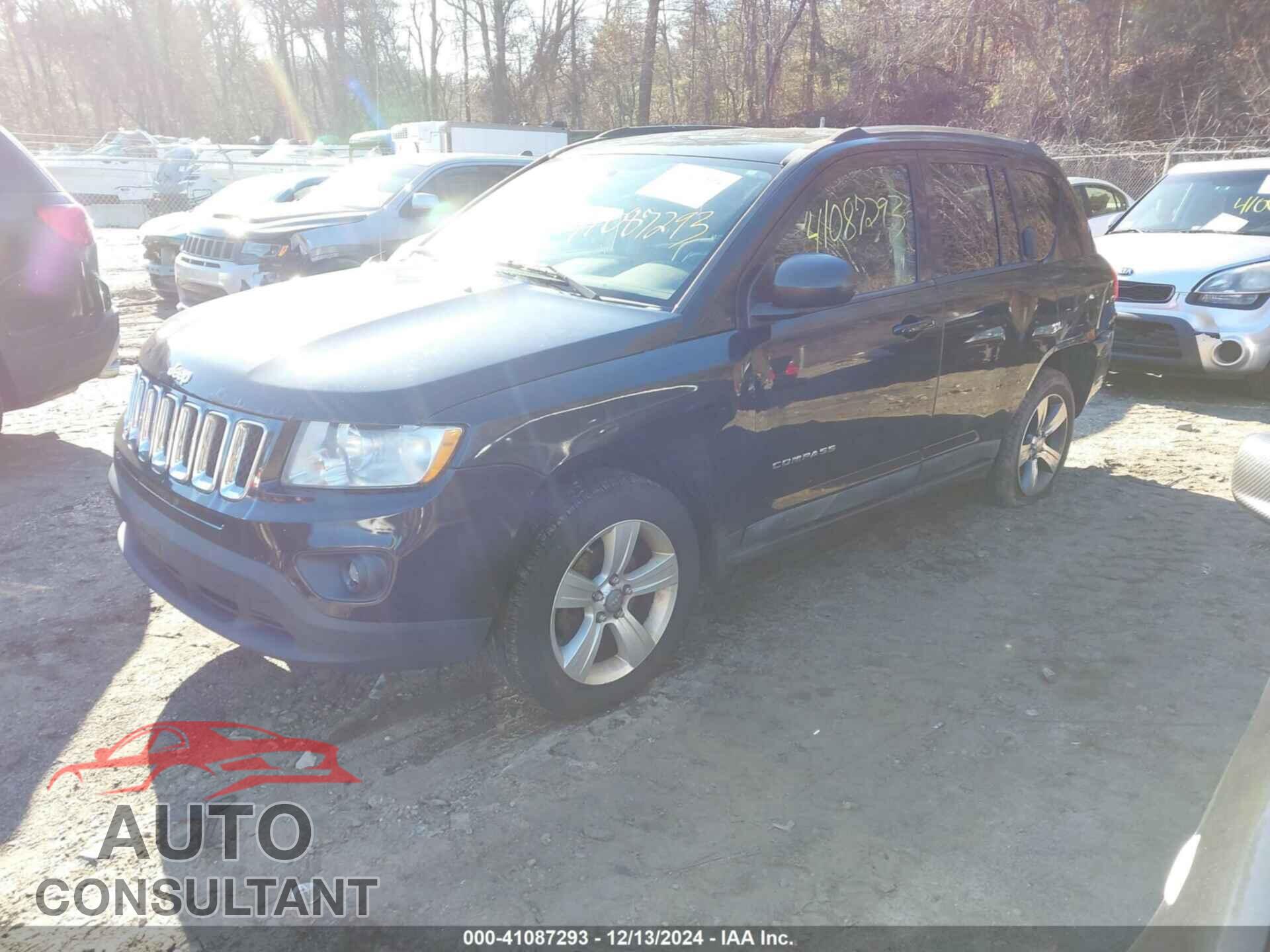JEEP COMPASS 2011 - 1J4NF4FBXBD135335