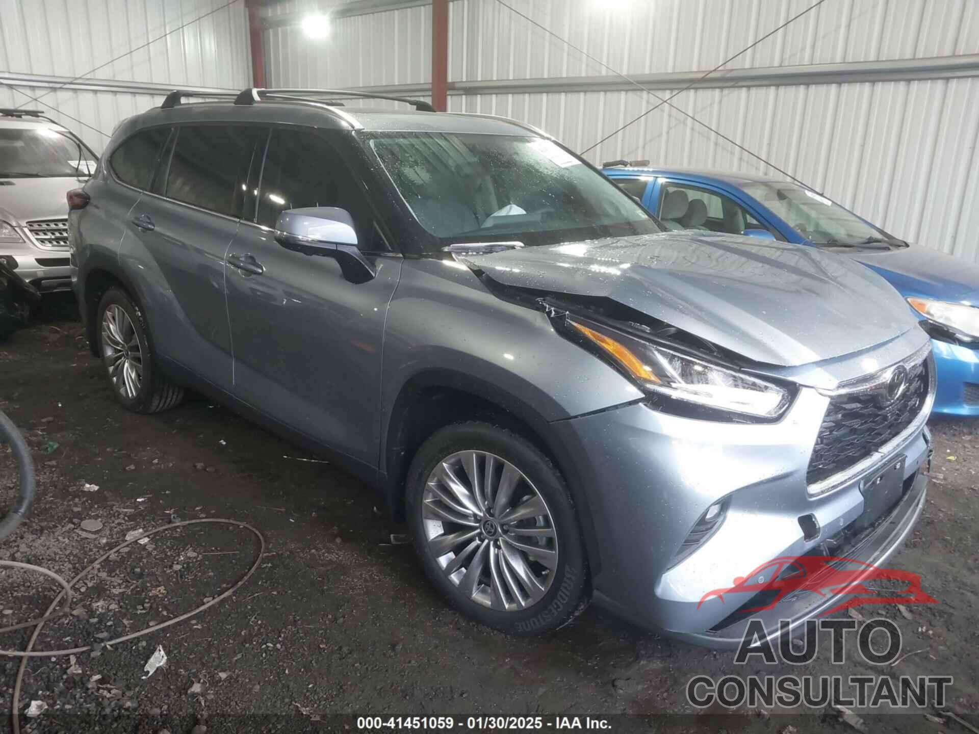 TOYOTA HIGHLANDER 2024 - 5TDKDRBH4RS567200