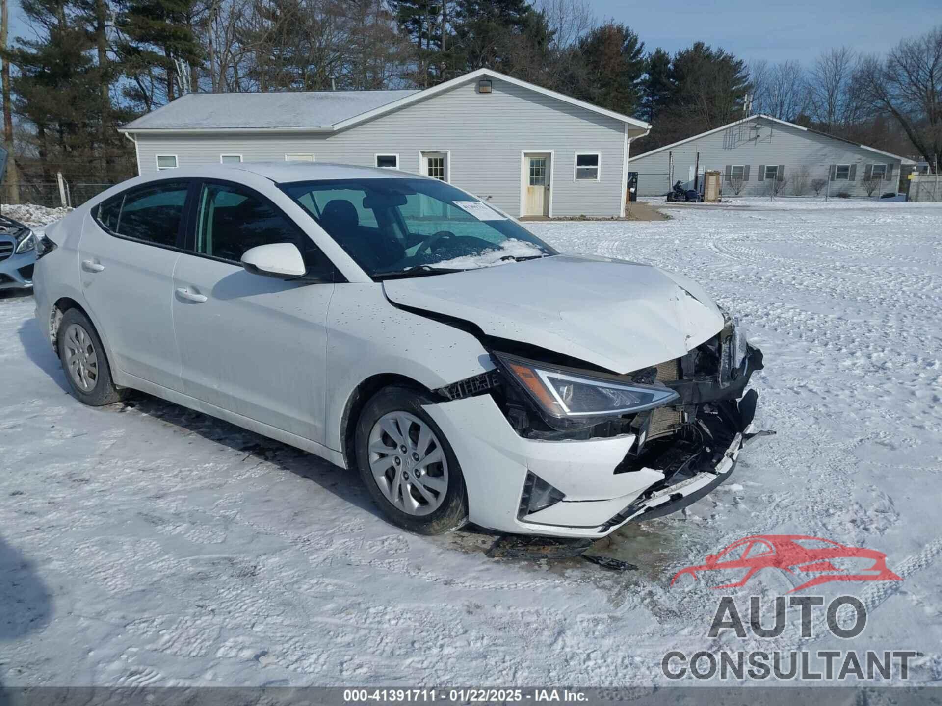 HYUNDAI ELANTRA 2019 - 5NPD74LF5KH487173