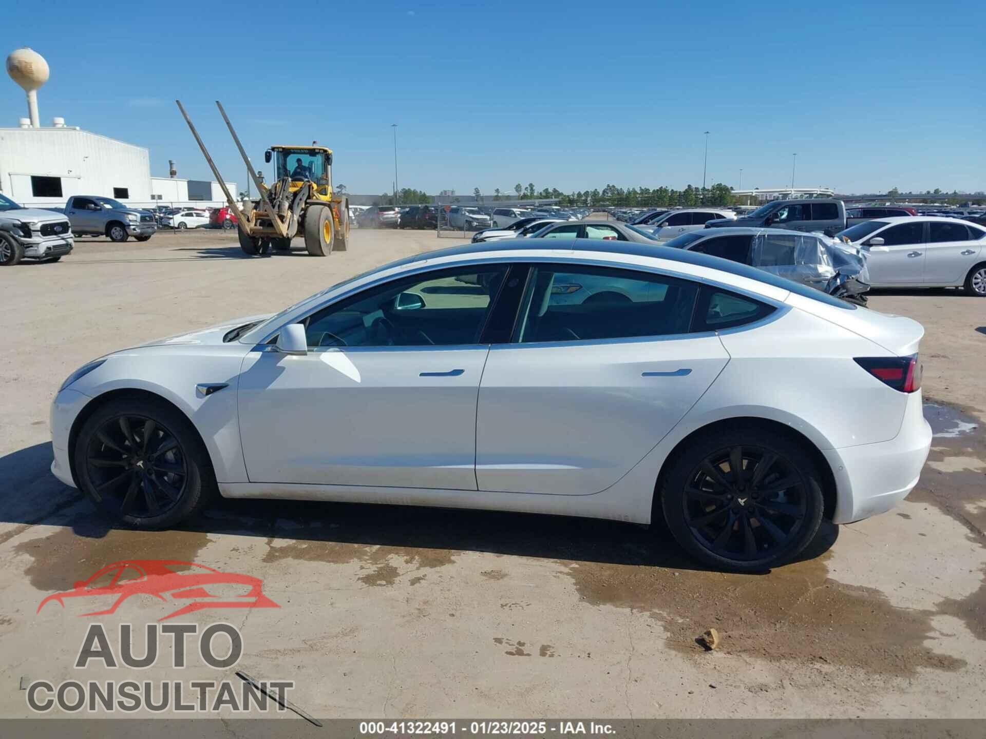 TESLA MODEL 3 2020 - 5YJ3E1EB0LF636857