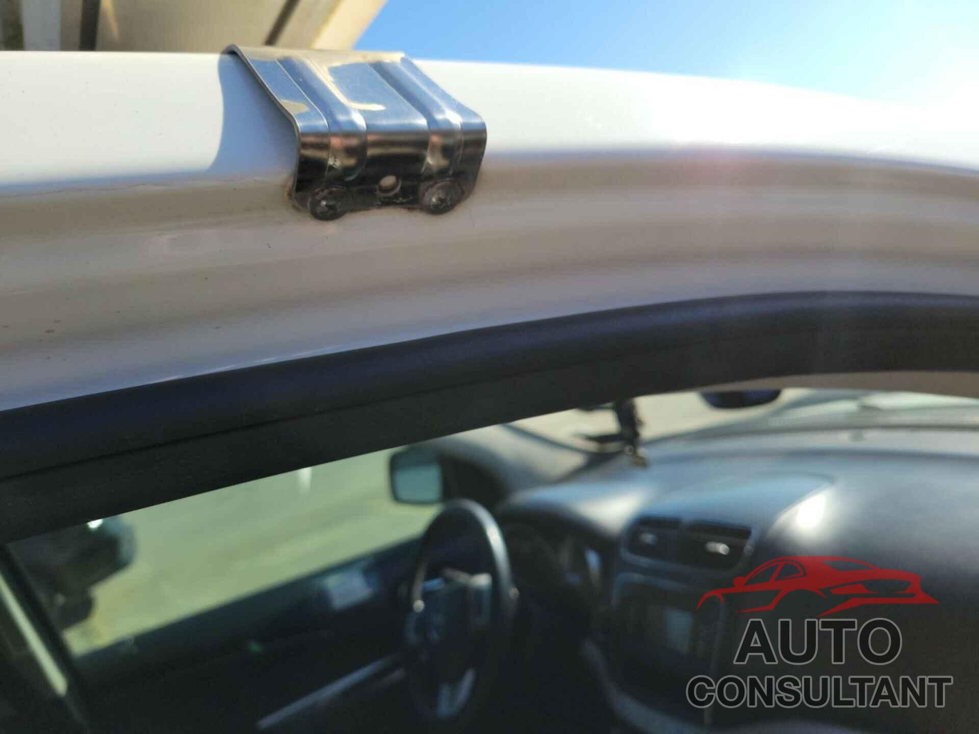 DODGE JOURNEY 2015 - 3C4PDCBG4FT517005