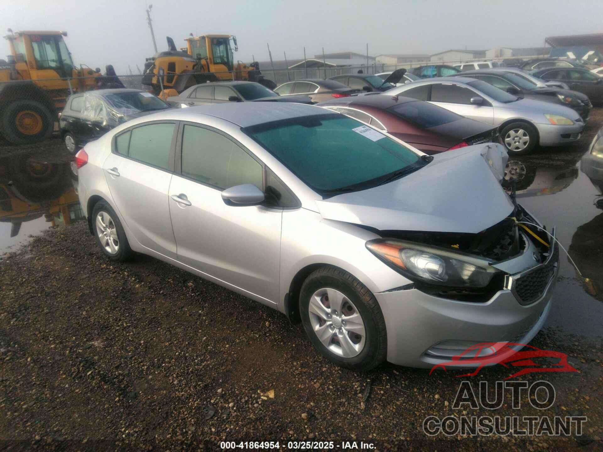 KIA FORTE 2016 - KNAFK4A68G5439441