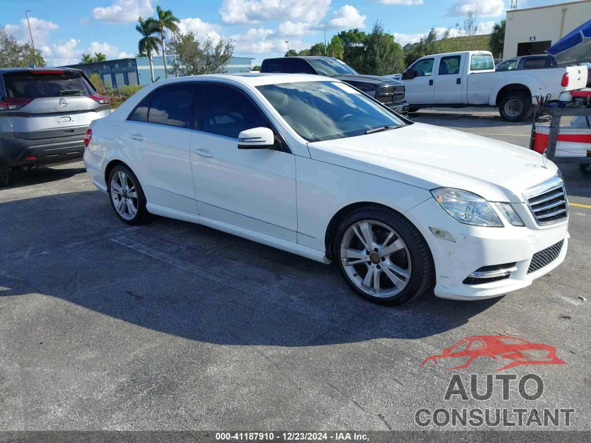 MERCEDES-BENZ E 350 2013 - WDDHF5KB7DA724349