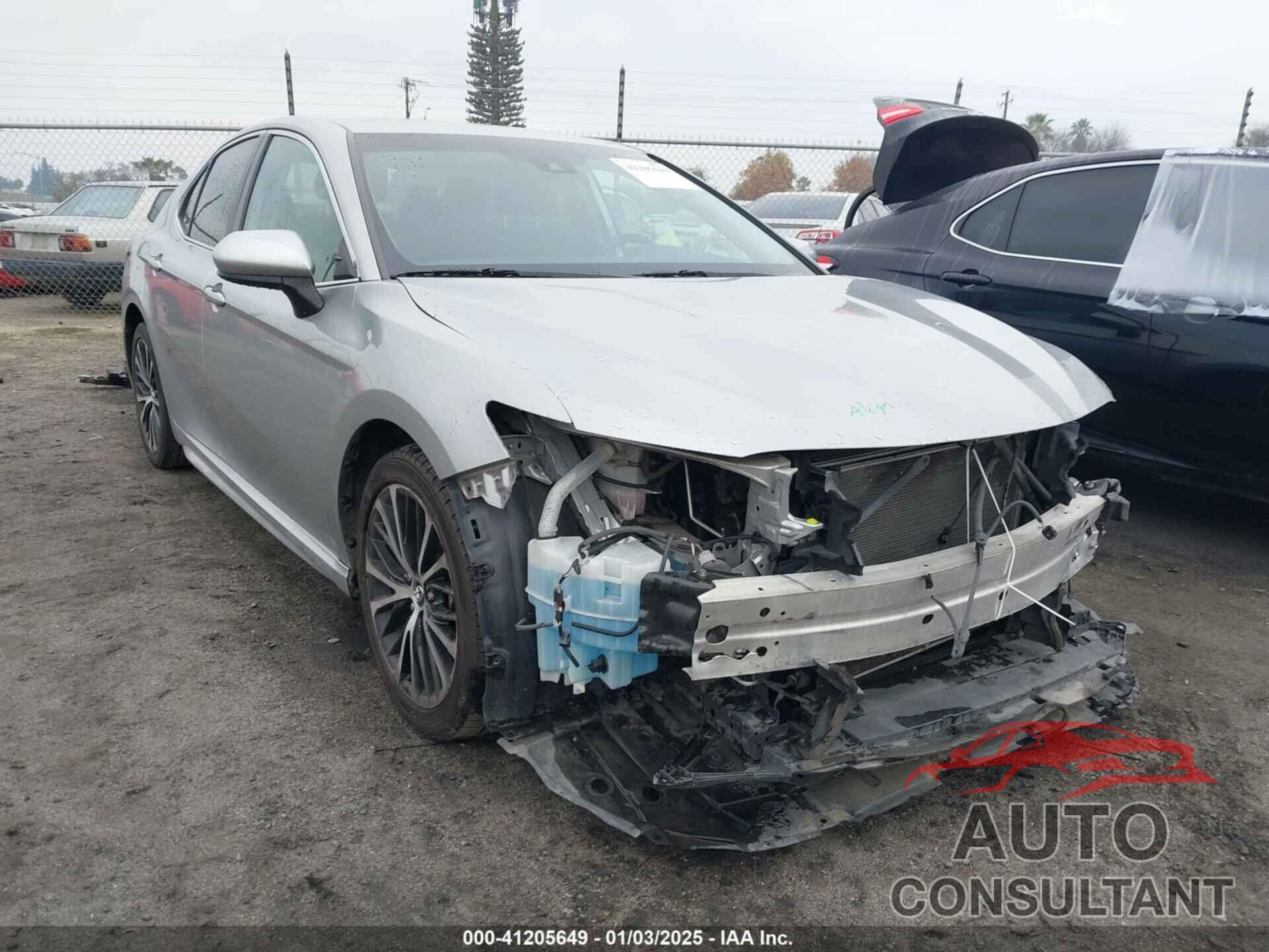 TOYOTA CAMRY 2019 - 4T1B11HK6KU710786