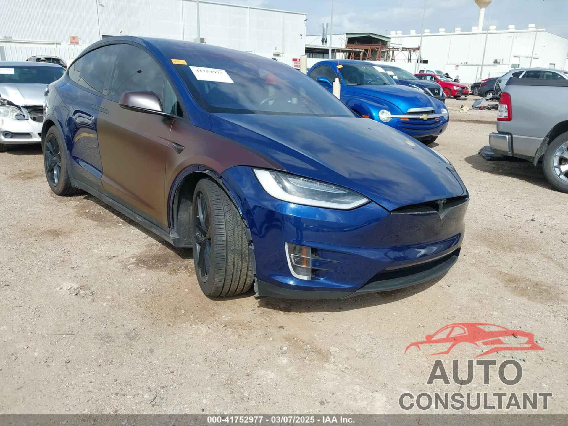 TESLA MODEL X 2017 - 5YJXCBE49HF058120