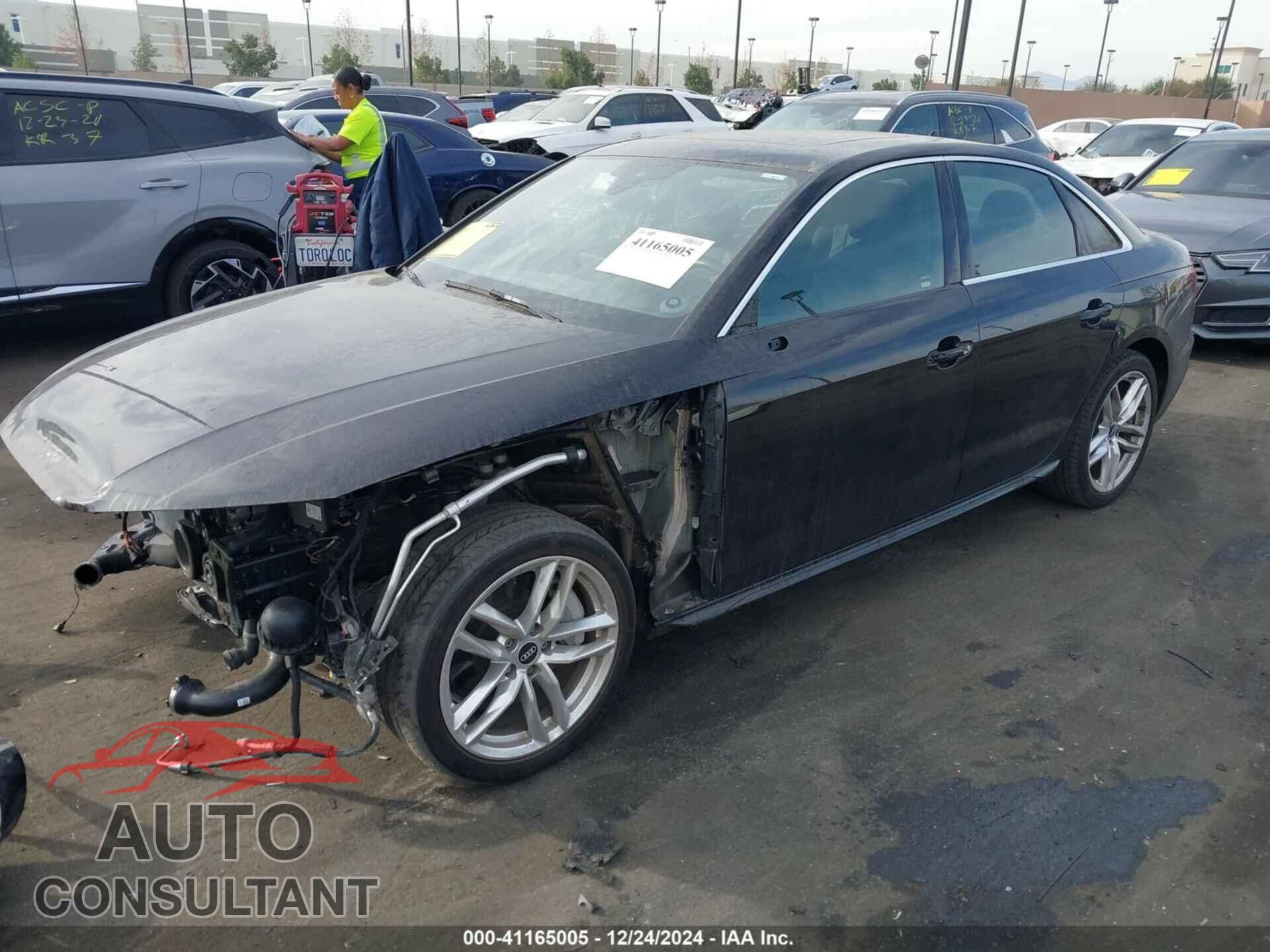 AUDI A4 2021 - WAUDAAF44MA054560