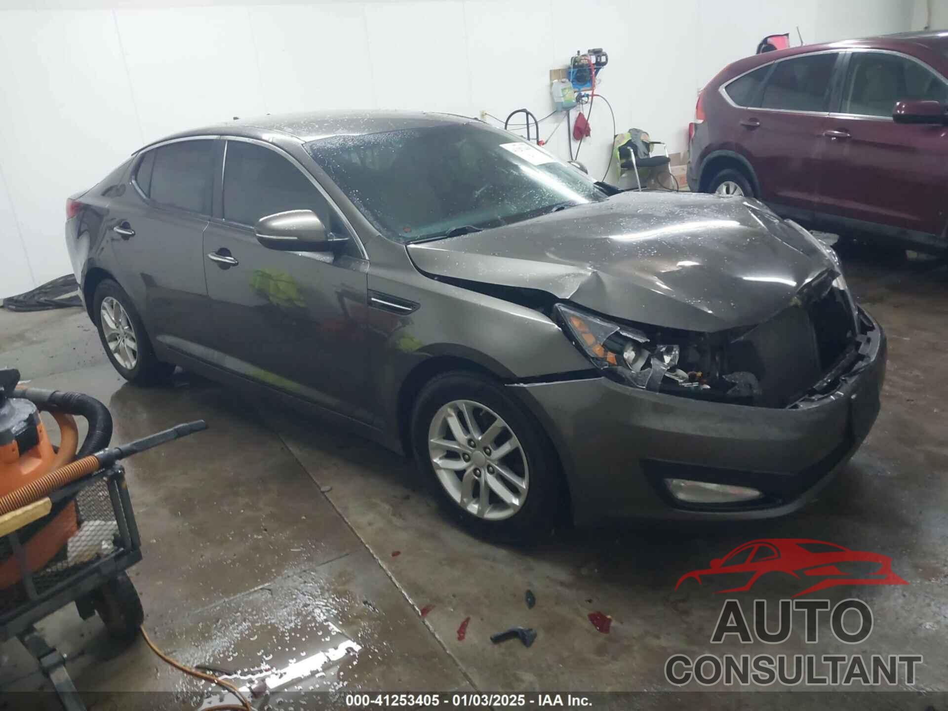 KIA OPTIMA 2012 - 5XXGM4A71CG069417