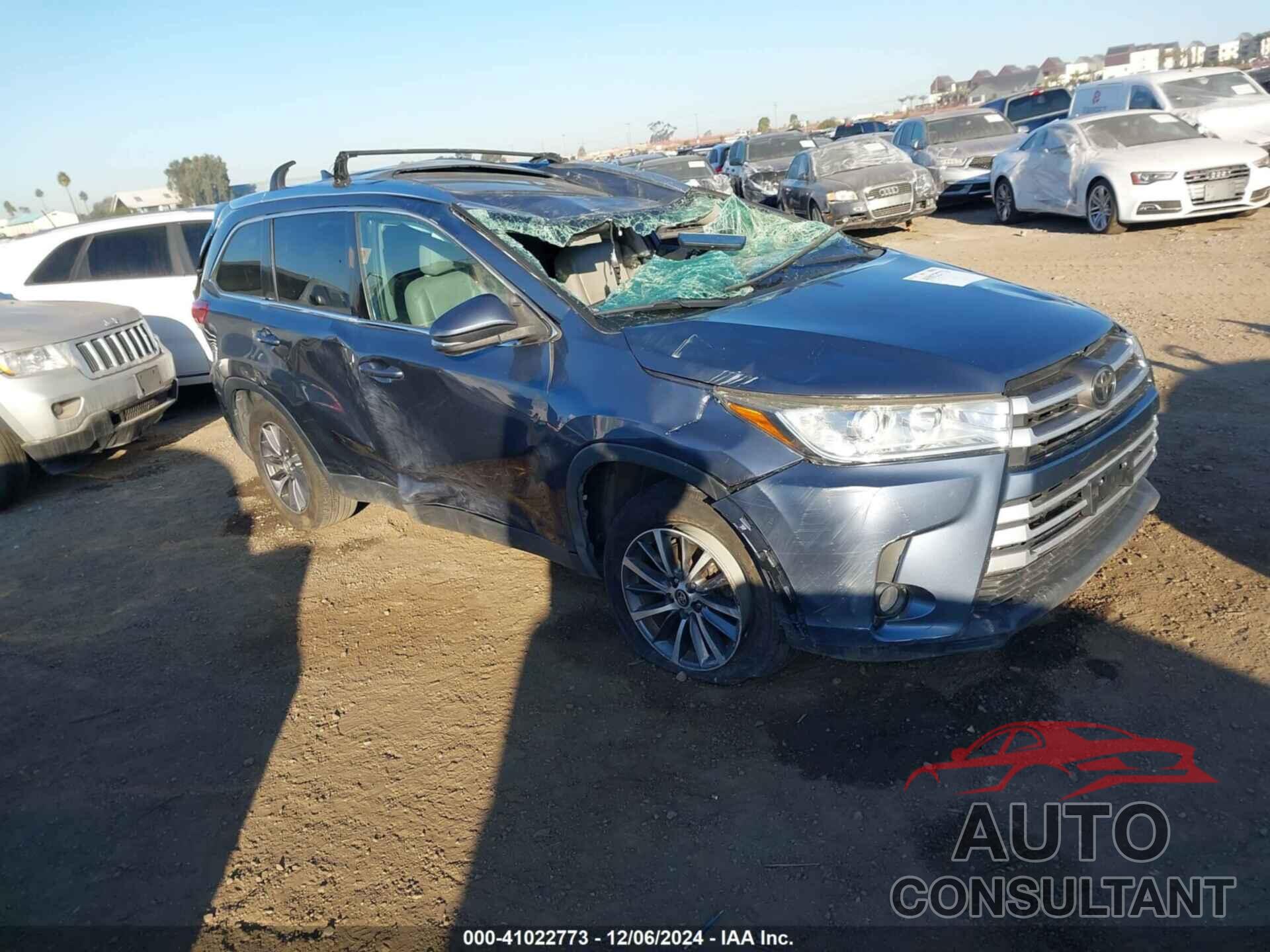 TOYOTA HIGHLANDER 2019 - 5TDKZRFHXKS291459