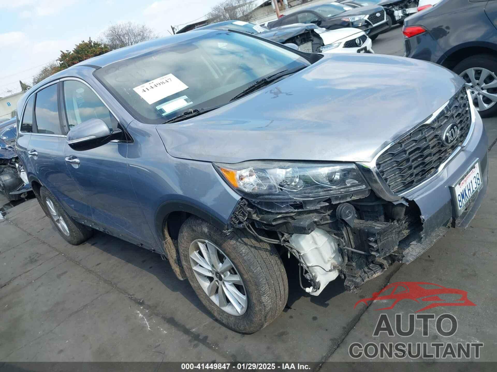 KIA SORENTO 2019 - 5XYPG4A3XKG610771