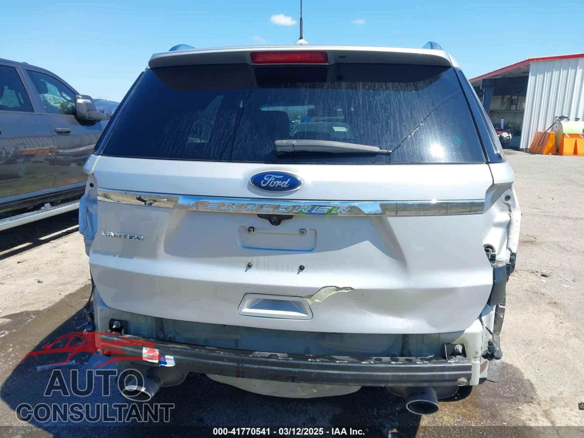 FORD EXPLORER 2018 - 1FM5K7F89JGB32992