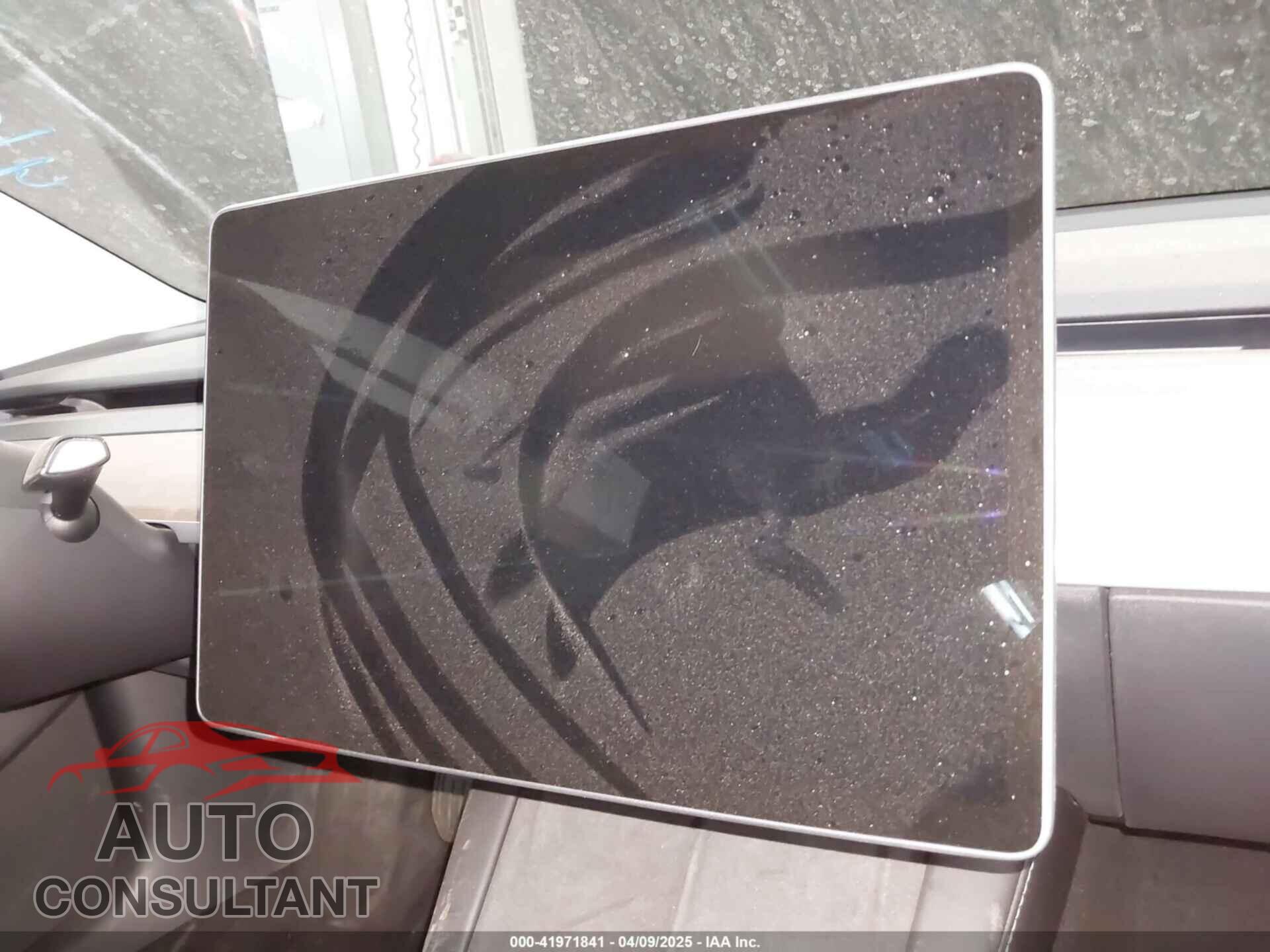 TESLA MODEL 3 2023 - 5YJ3E1EA3PF699142