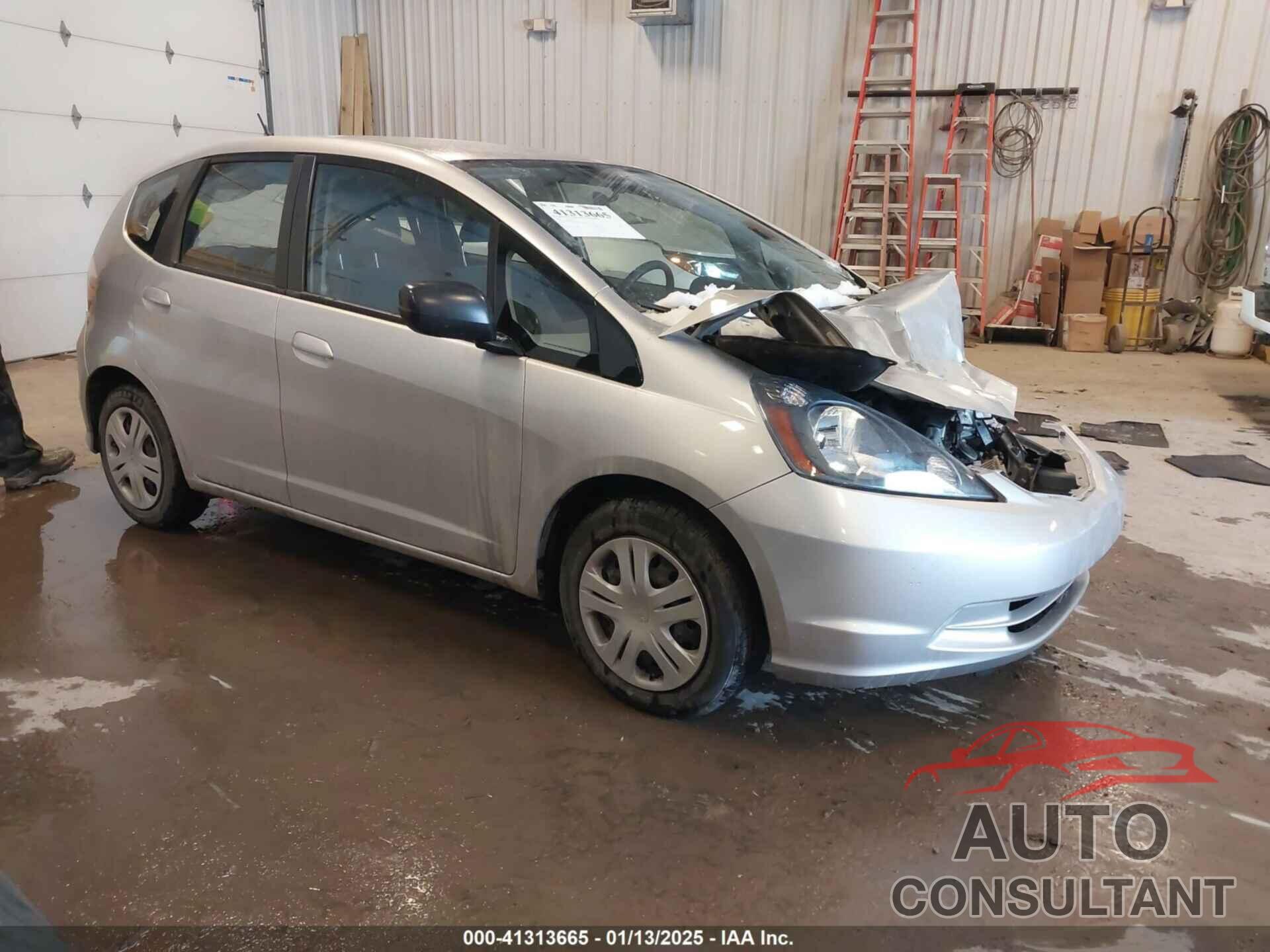 HONDA FIT 2011 - JHMGE8H39BS009752