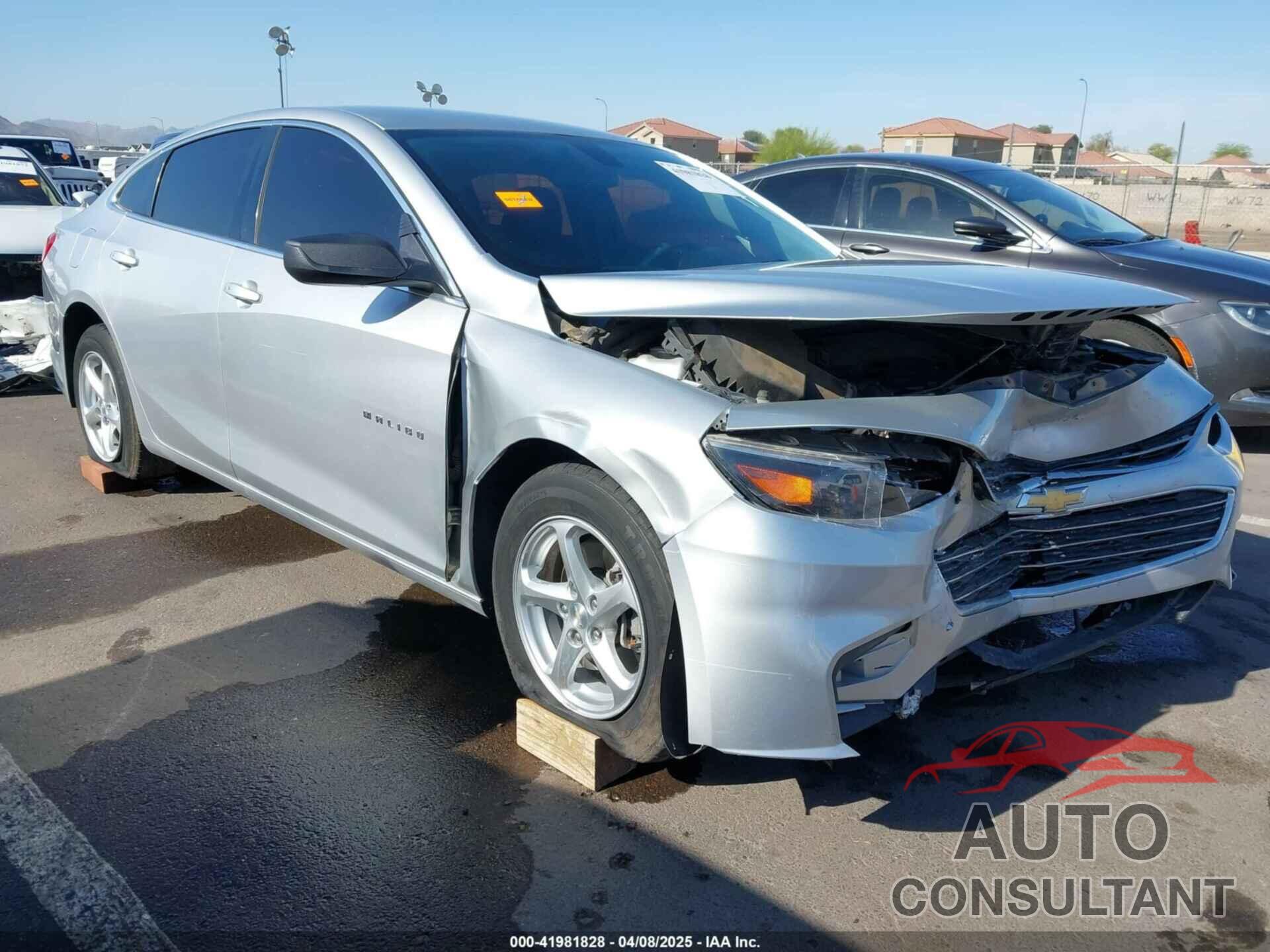 CHEVROLET MALIBU 2018 - 1G1ZB5ST4JF180001