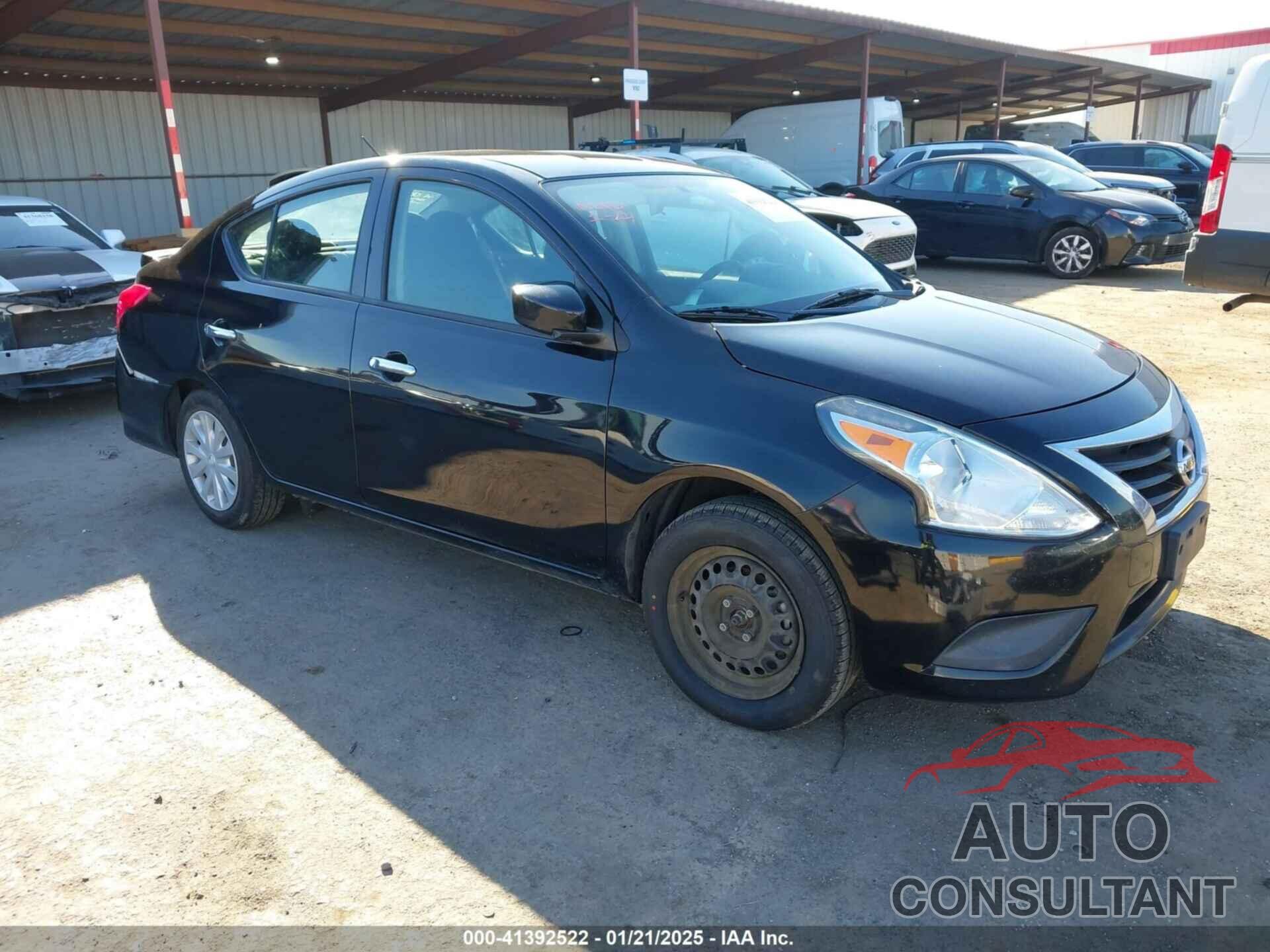 NISSAN VERSA 2019 - 3N1CN7AP5KL844496