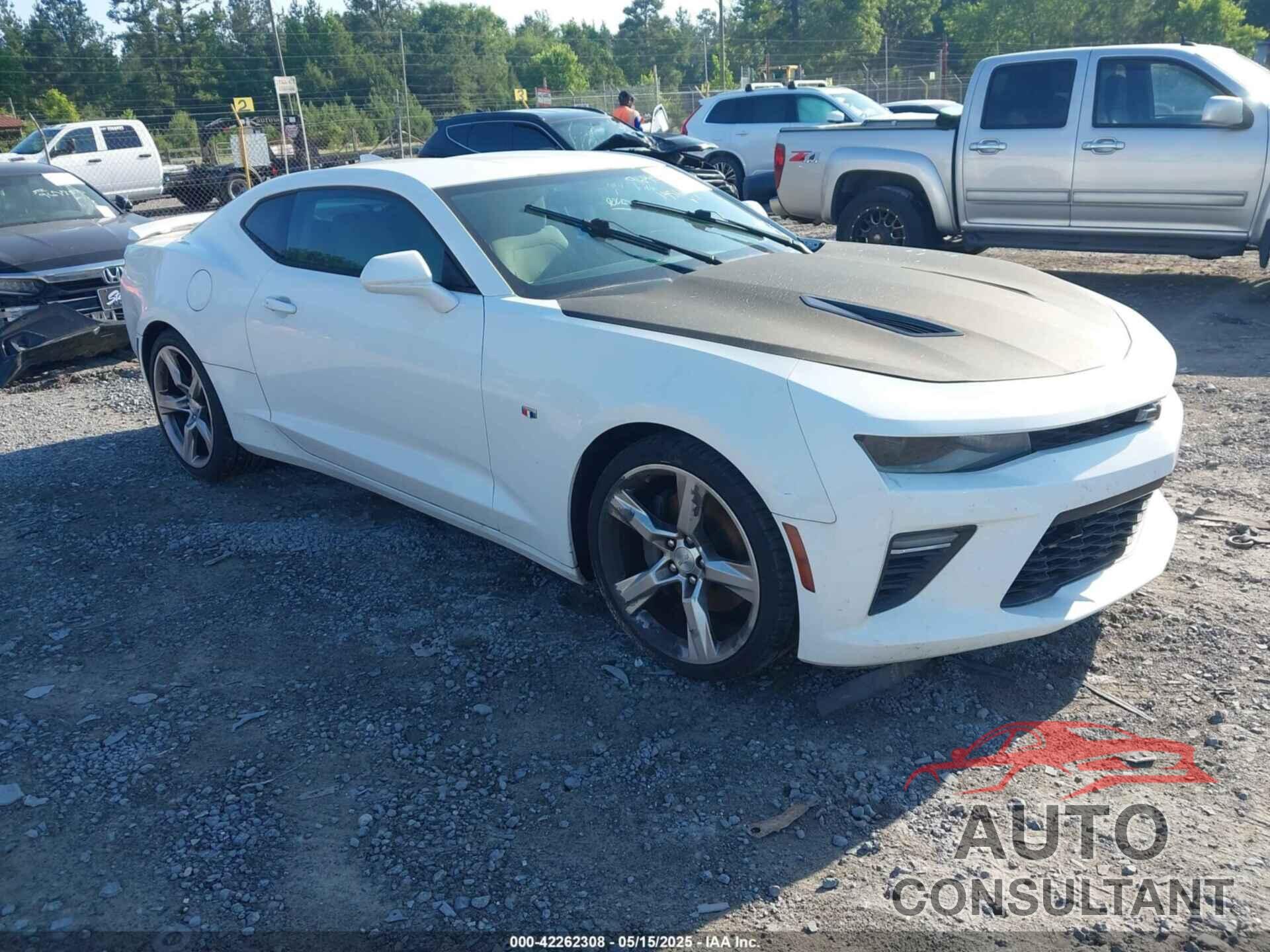 CHEVROLET CAMARO 2017 - 1G1FE1R77H0145610