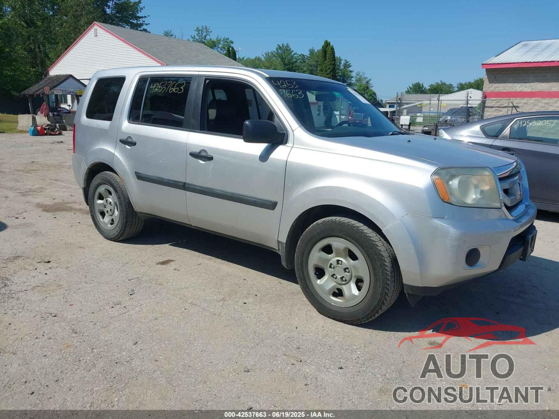 HONDA PILOT 2011 - 5FNYF4H27BB036500