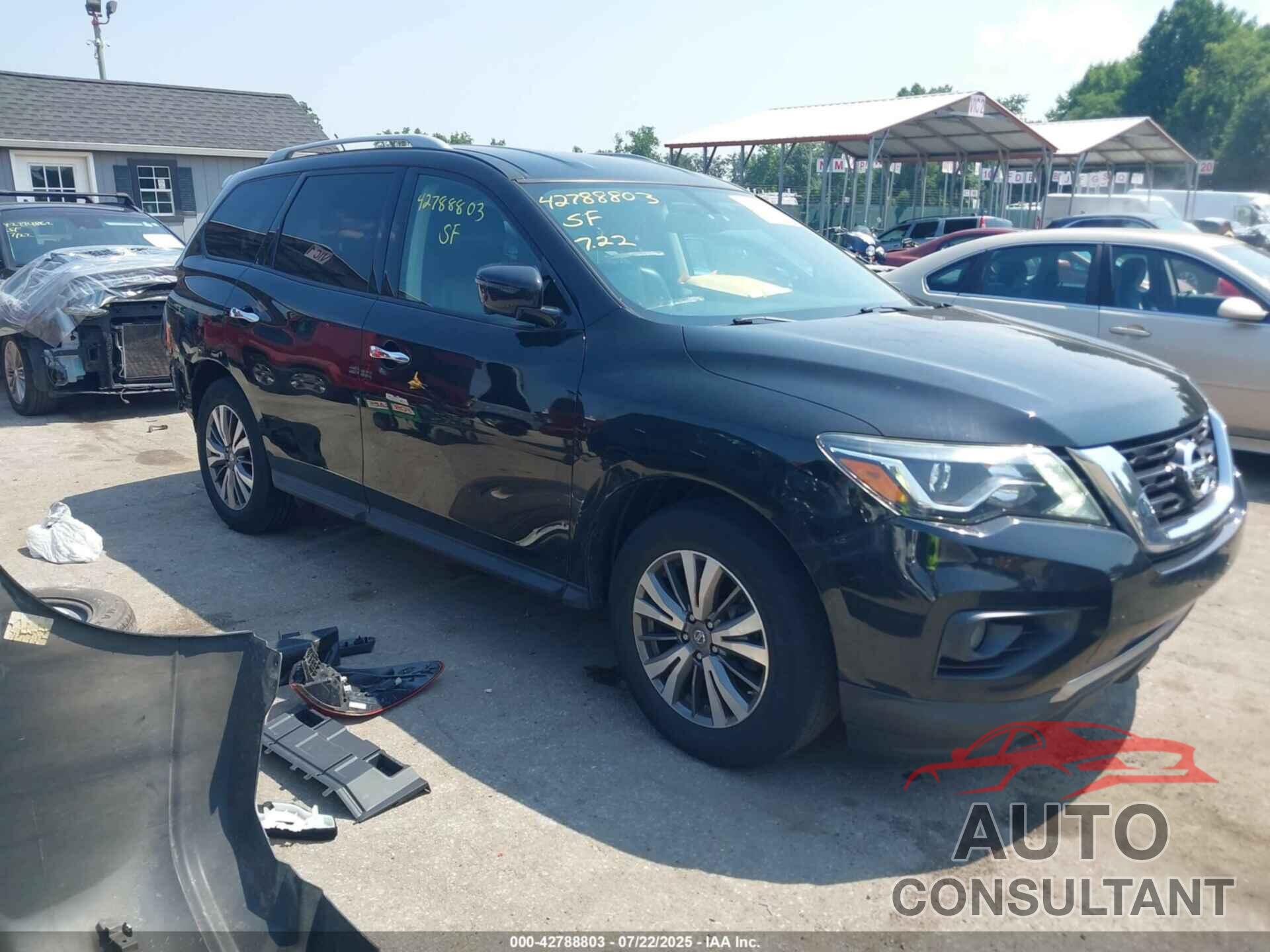 NISSAN PATHFINDER 2018 - 5N1DR2MN1JC618075