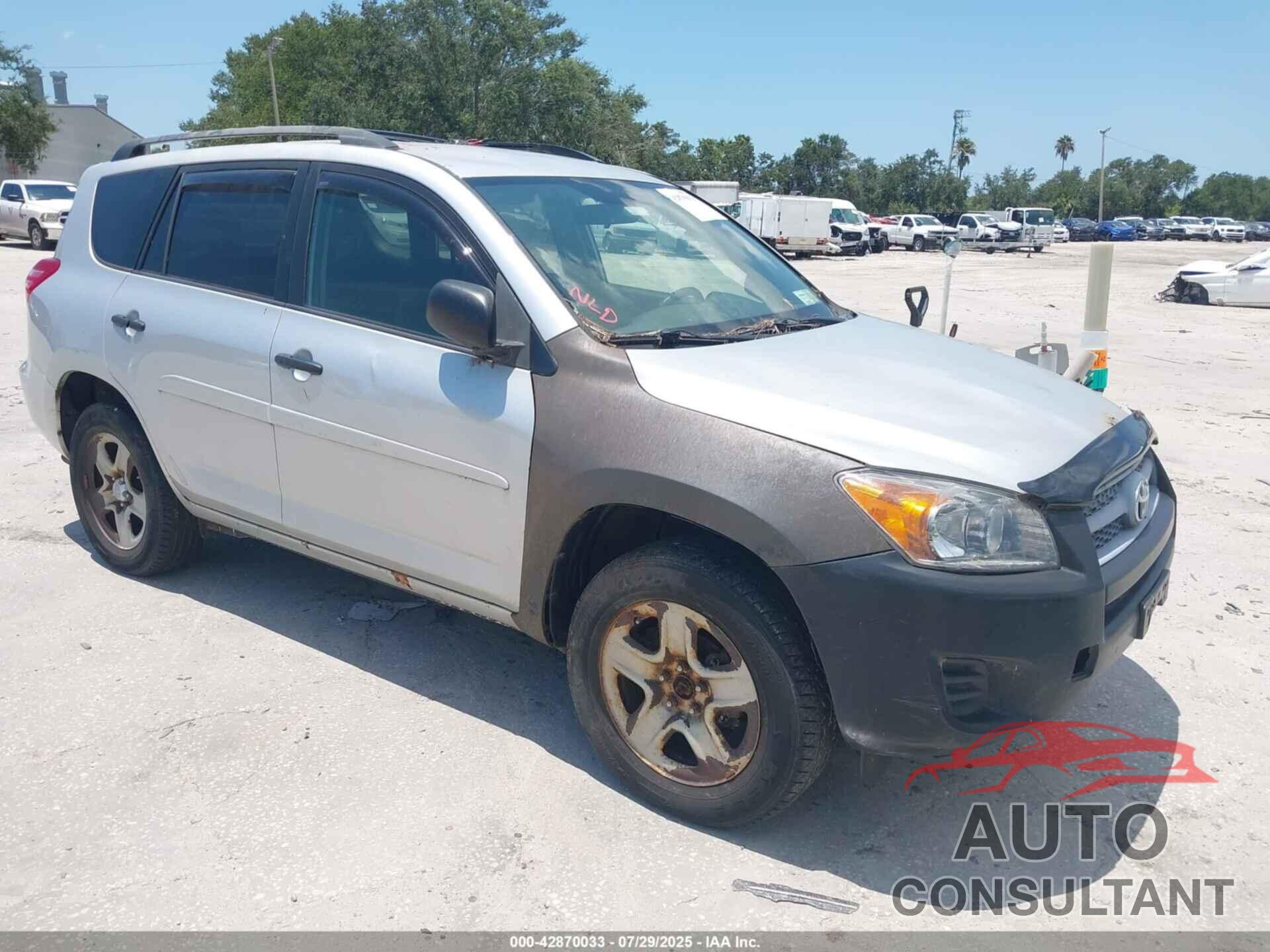 TOYOTA RAV4 2011 - 2T3BF4DV0BW142724