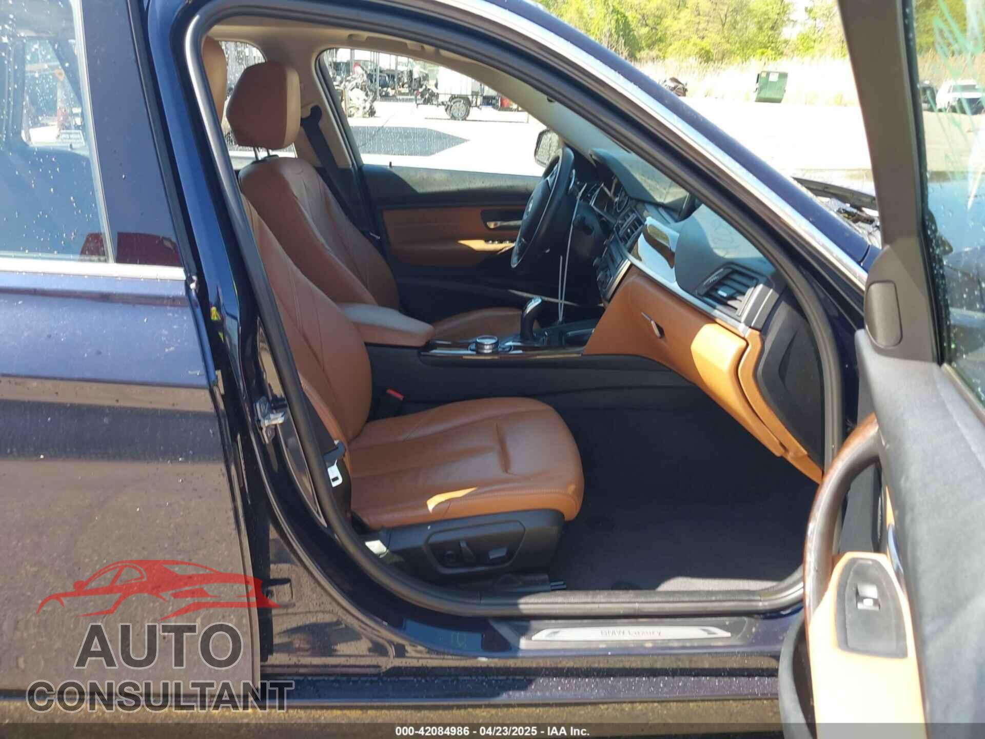 BMW 328I 2014 - WBA3G7C58EK296242