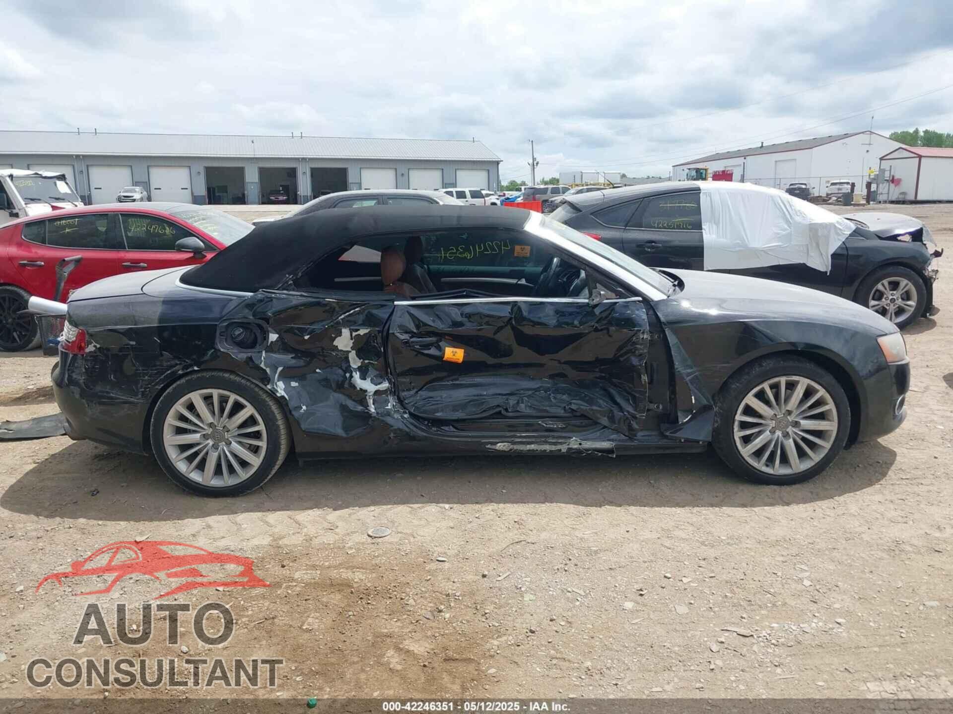AUDI A5 2012 - WAULFAFH2CN000780