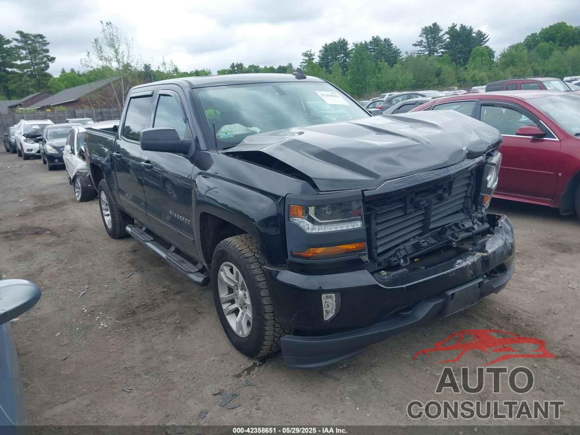 CHEVROLET SILVERADO 1500 2018 - 3GCUKREC3JG256732