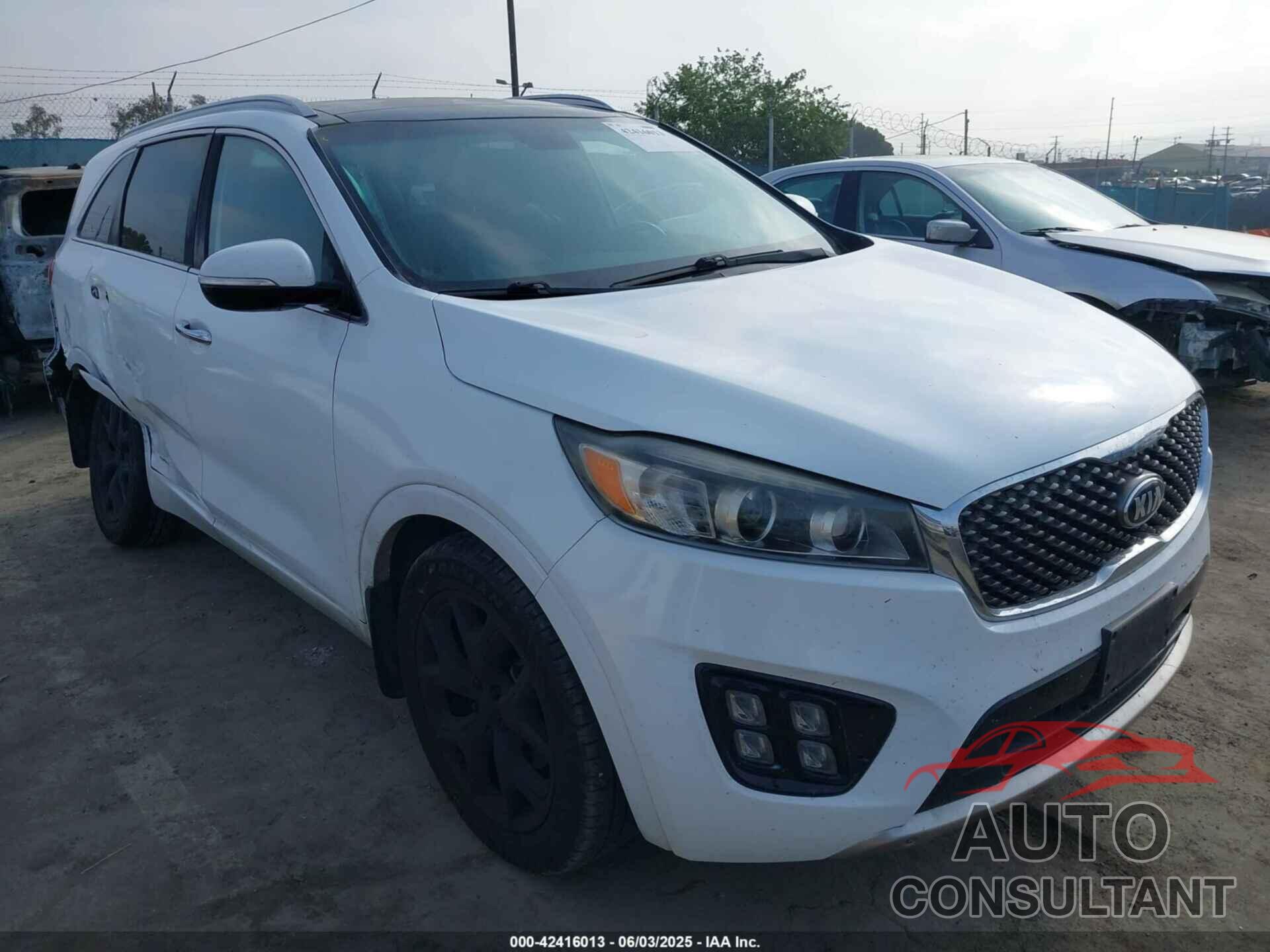 KIA SORENTO 2016 - 5XYPK4A11GG113967