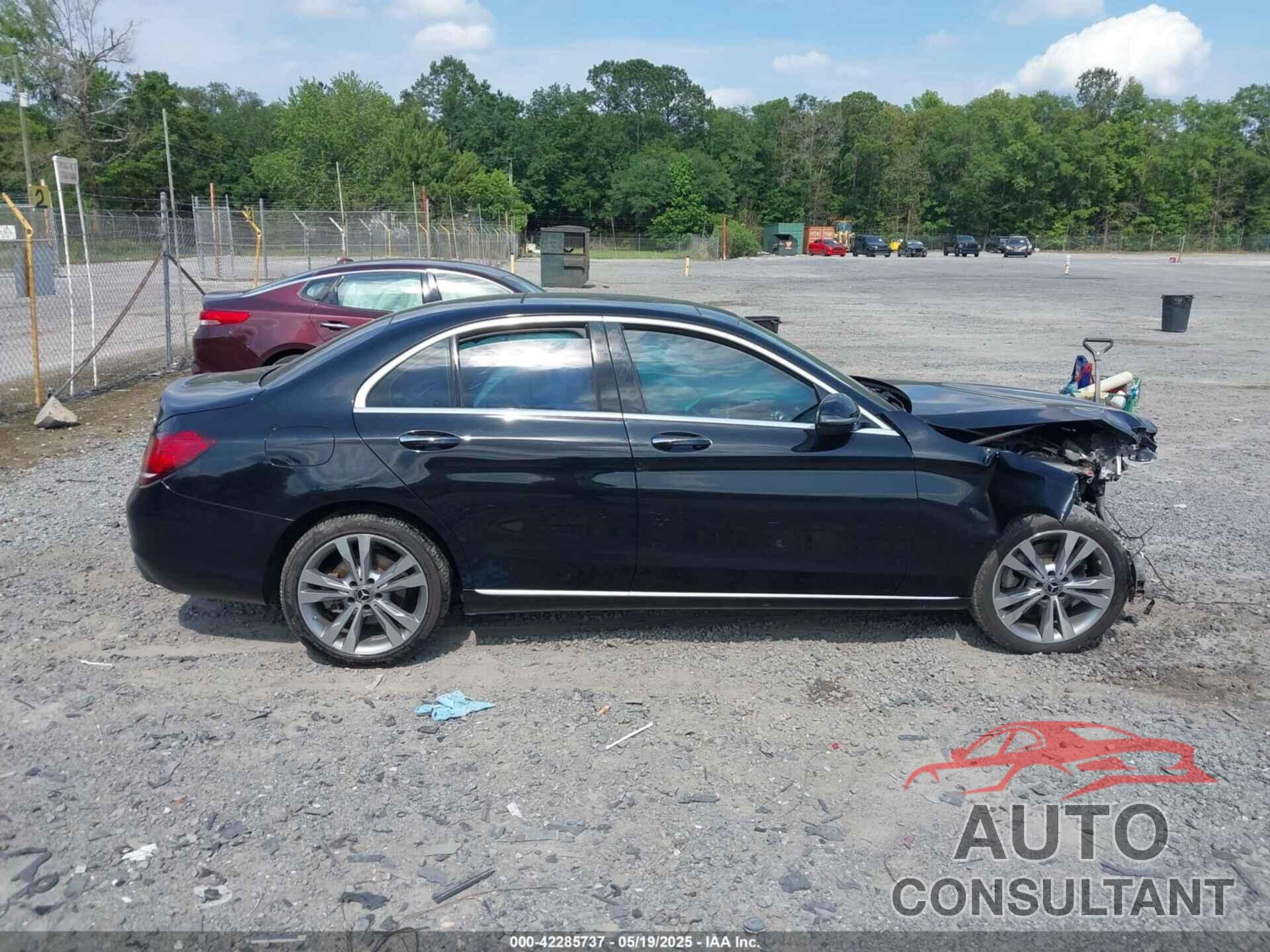 MERCEDES-BENZ C 300 2019 - 55SWF8EB7KU301367