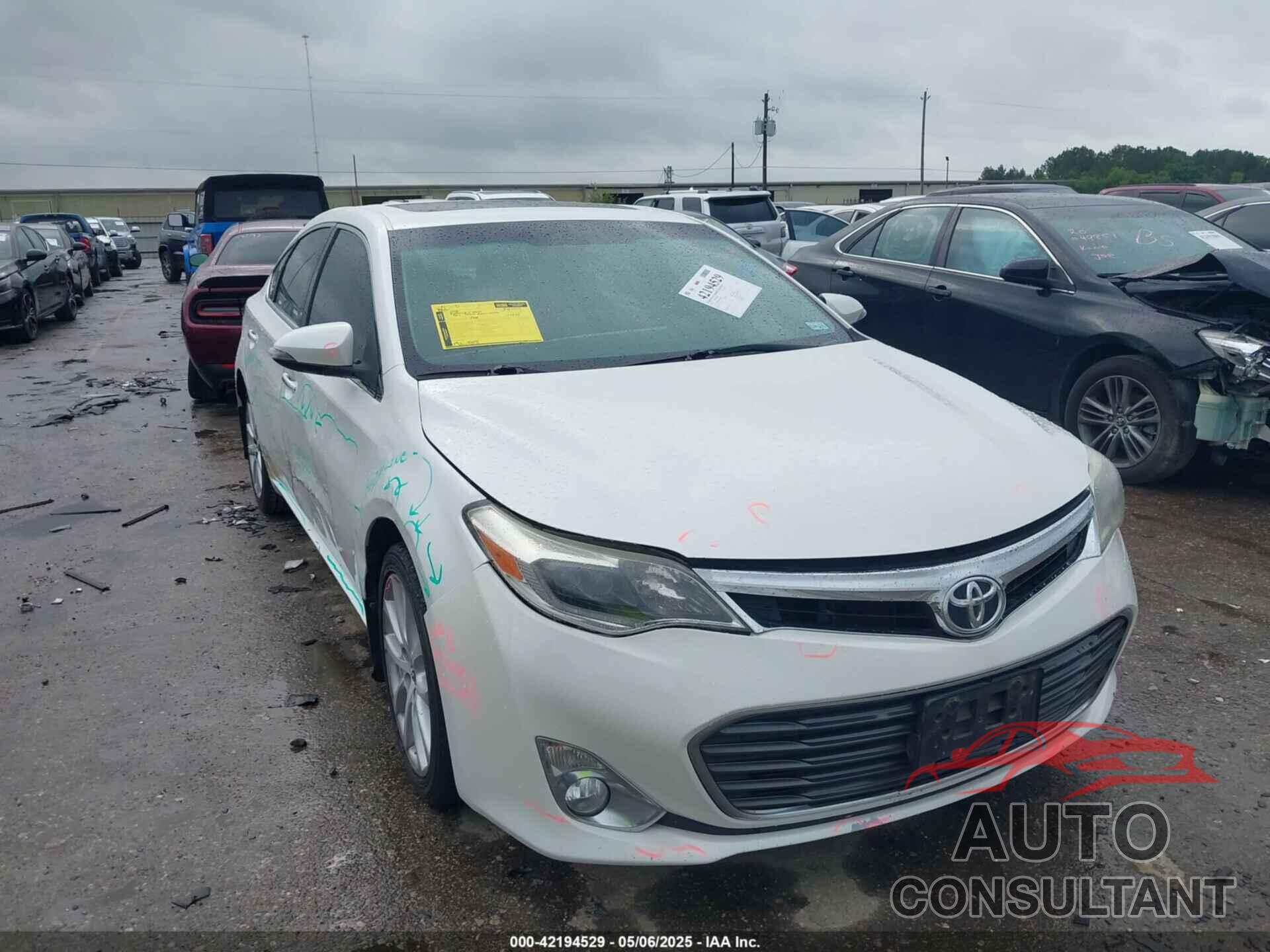 TOYOTA AVALON 2013 - 4T1BK1EB5DU062247