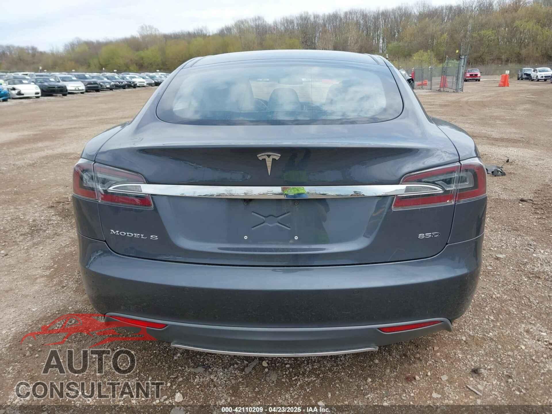 TESLA MODEL S 2015 - 5YJSA1H2XFF081584