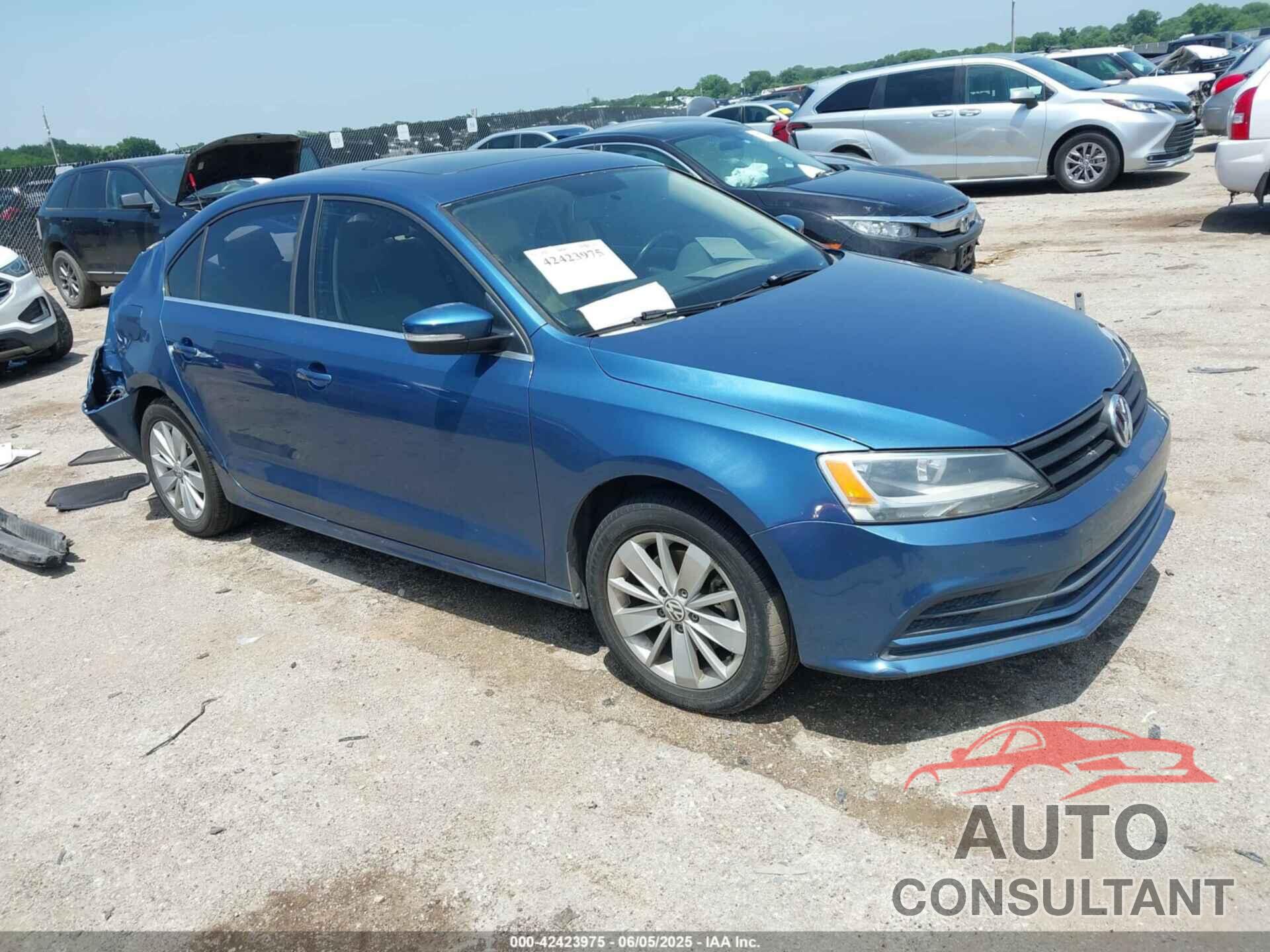 VOLKSWAGEN JETTA 2015 - 3VWD17AJ3FM260636