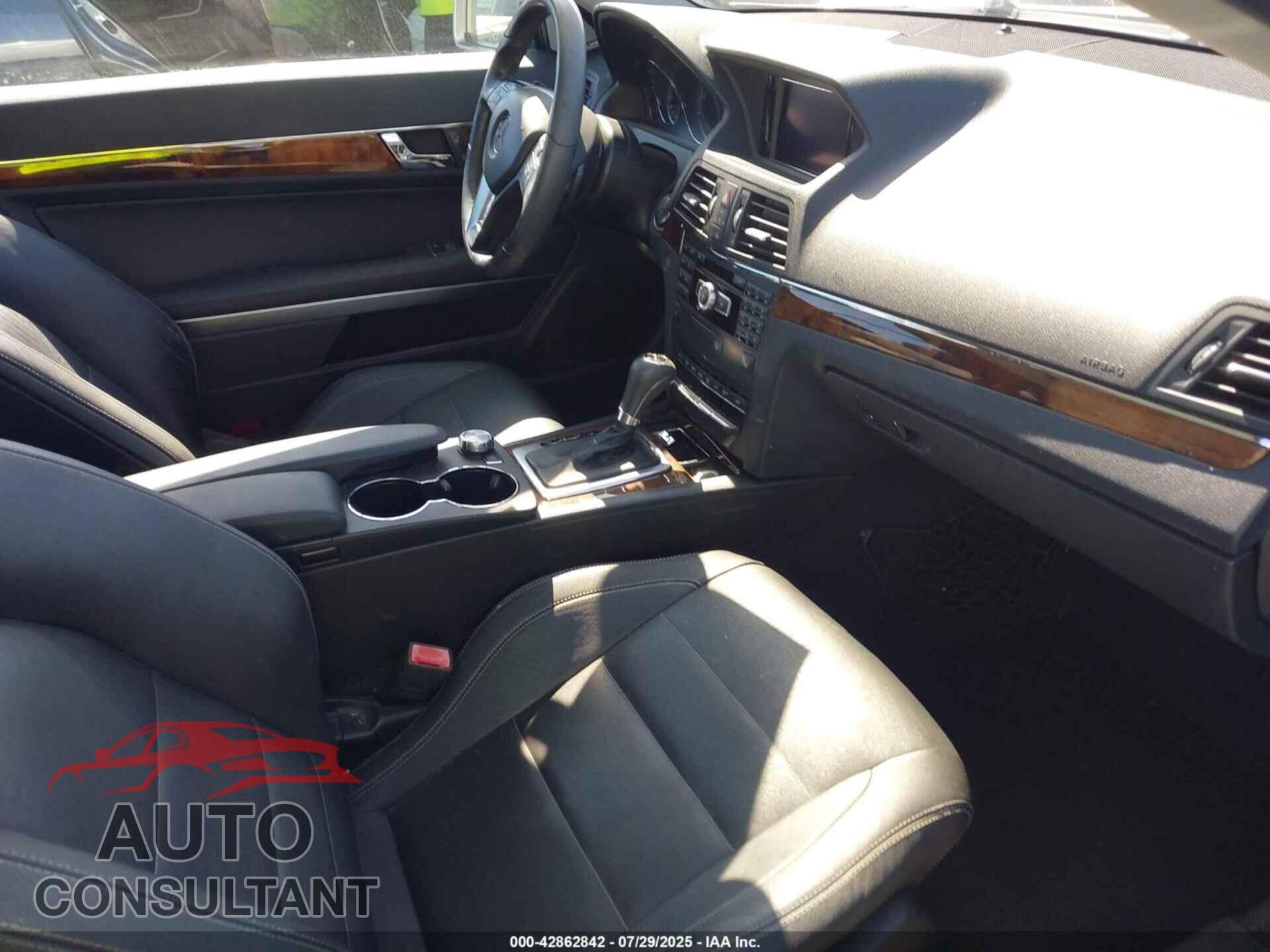 MERCEDES-BENZ E 350 2013 - WDDKJ5KB1DF193740