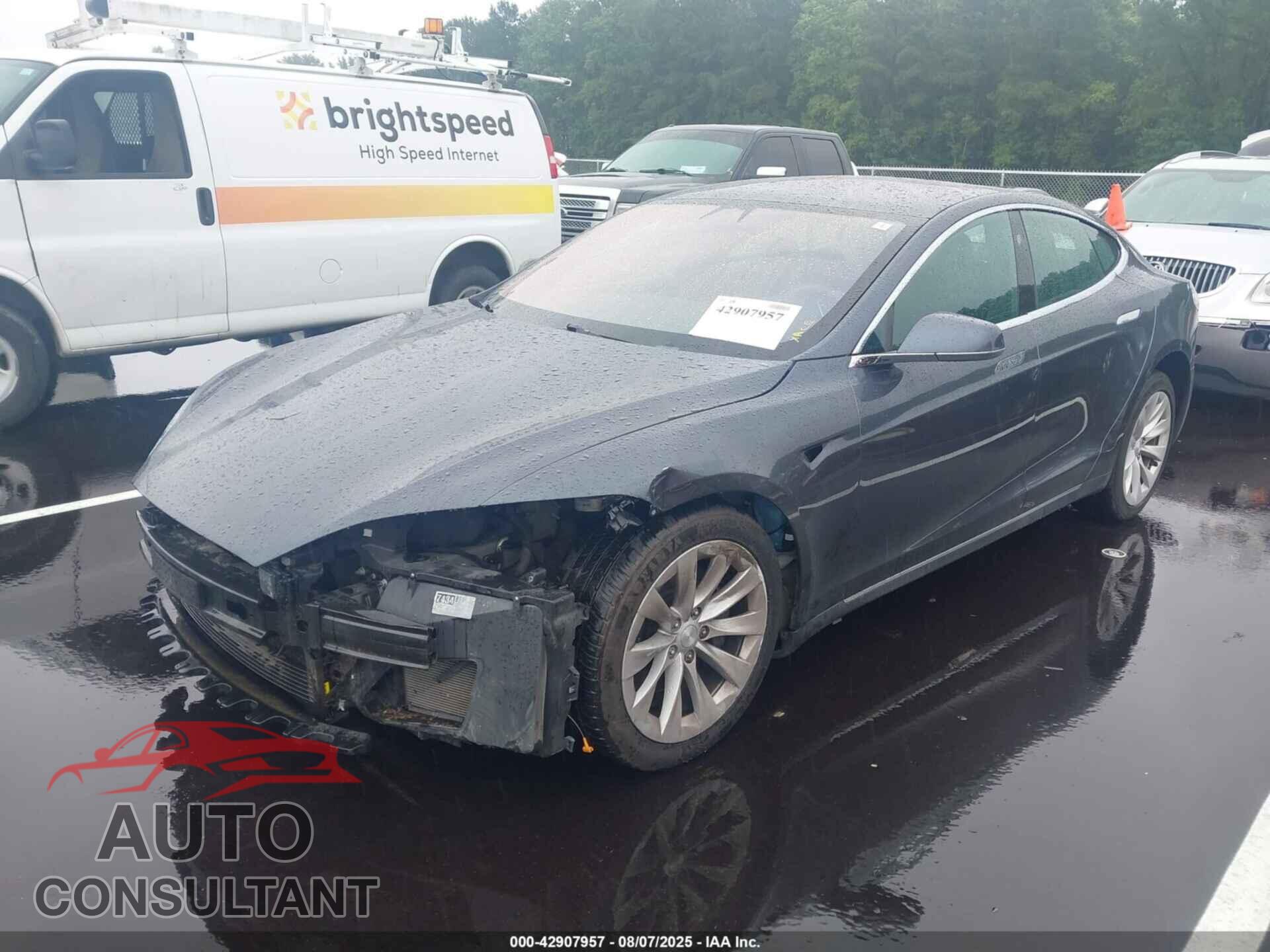 TESLA MODEL S 2017 - 5YJSA1E22HF232022