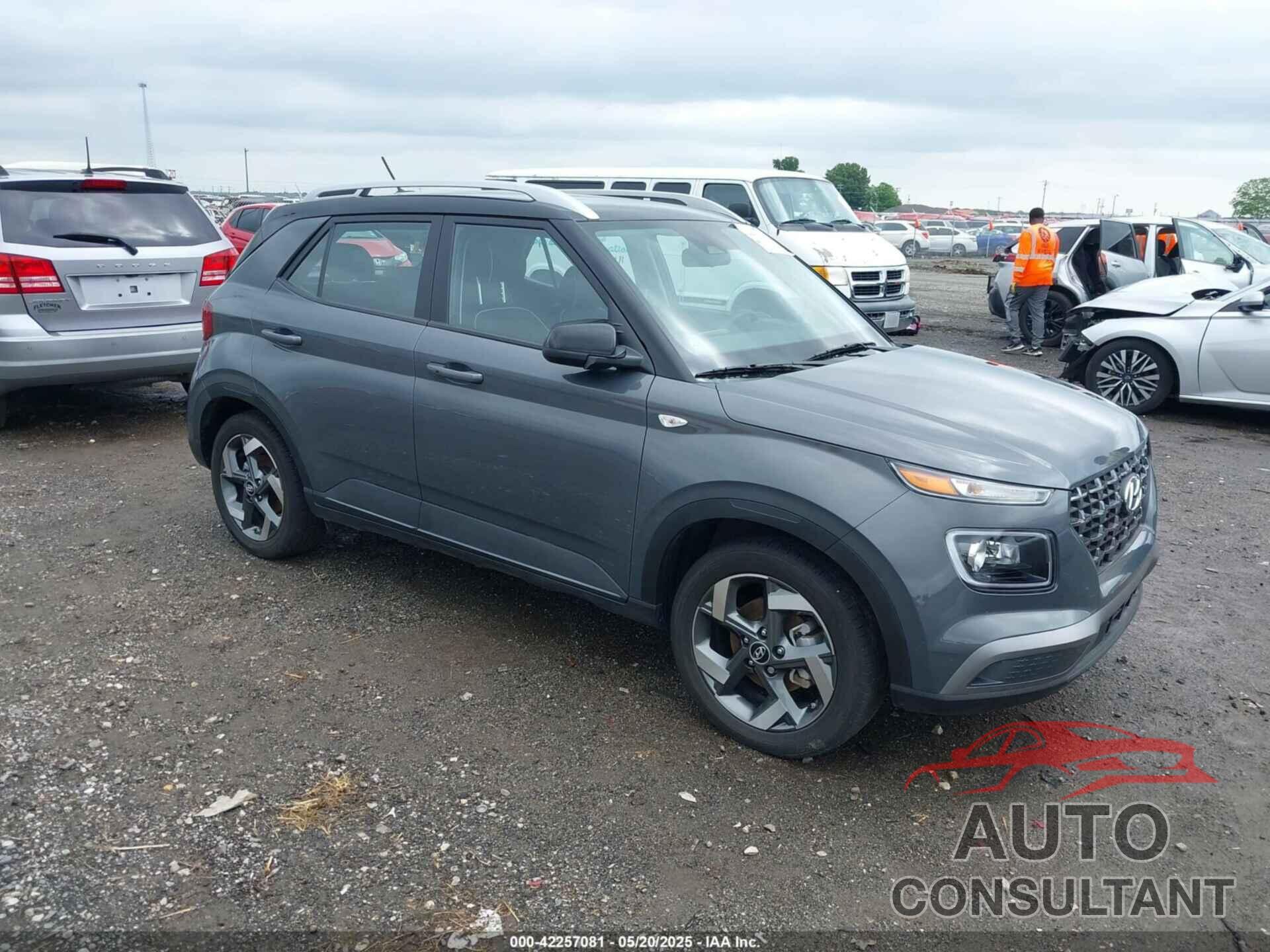 HYUNDAI VENUE 2024 - KMHRC8A34RU330781