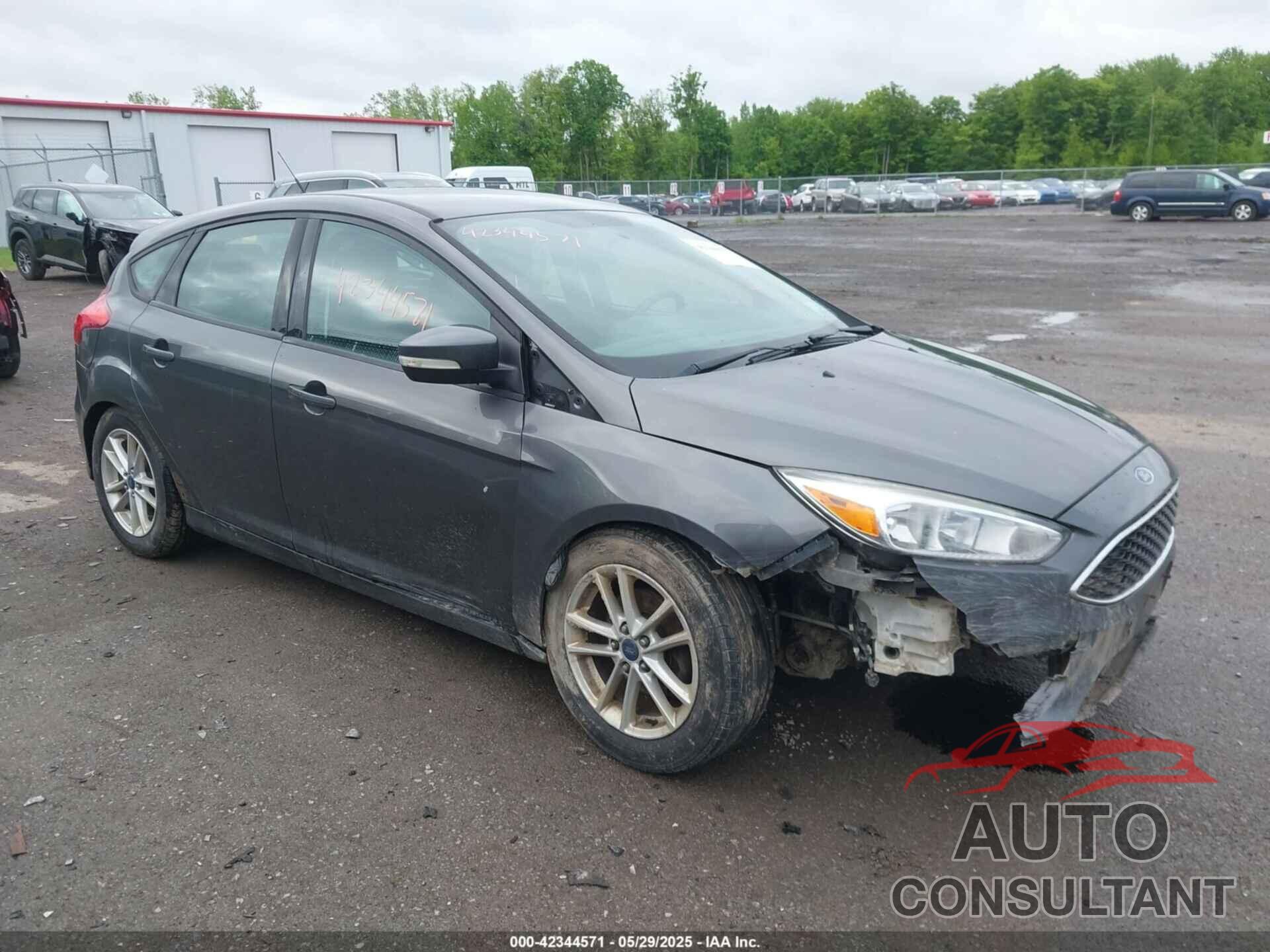 FORD FOCUS 2015 - 1FADP3K20FL379012