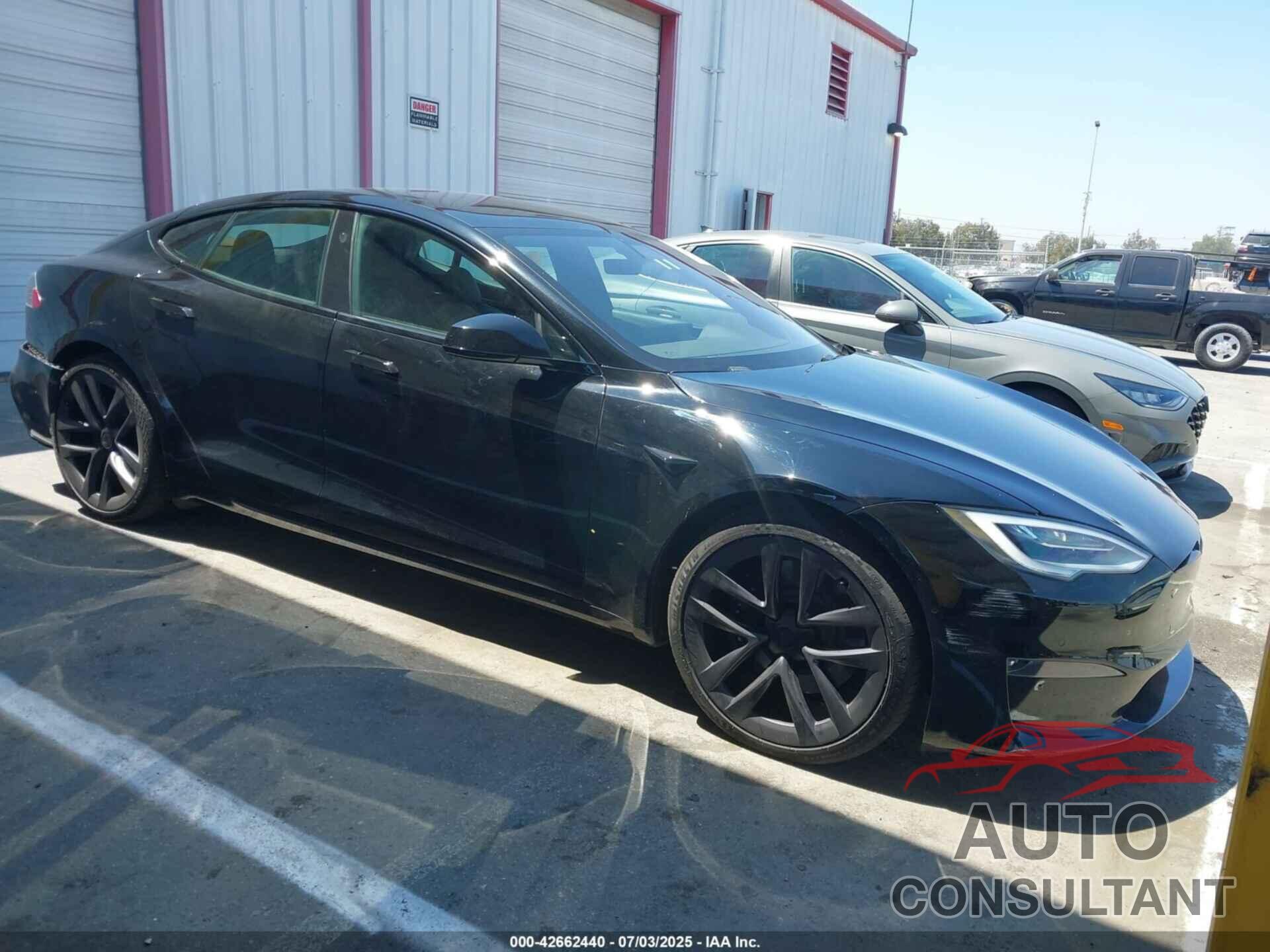 TESLA MODEL S 2021 - 5YJSA1E54MF429360