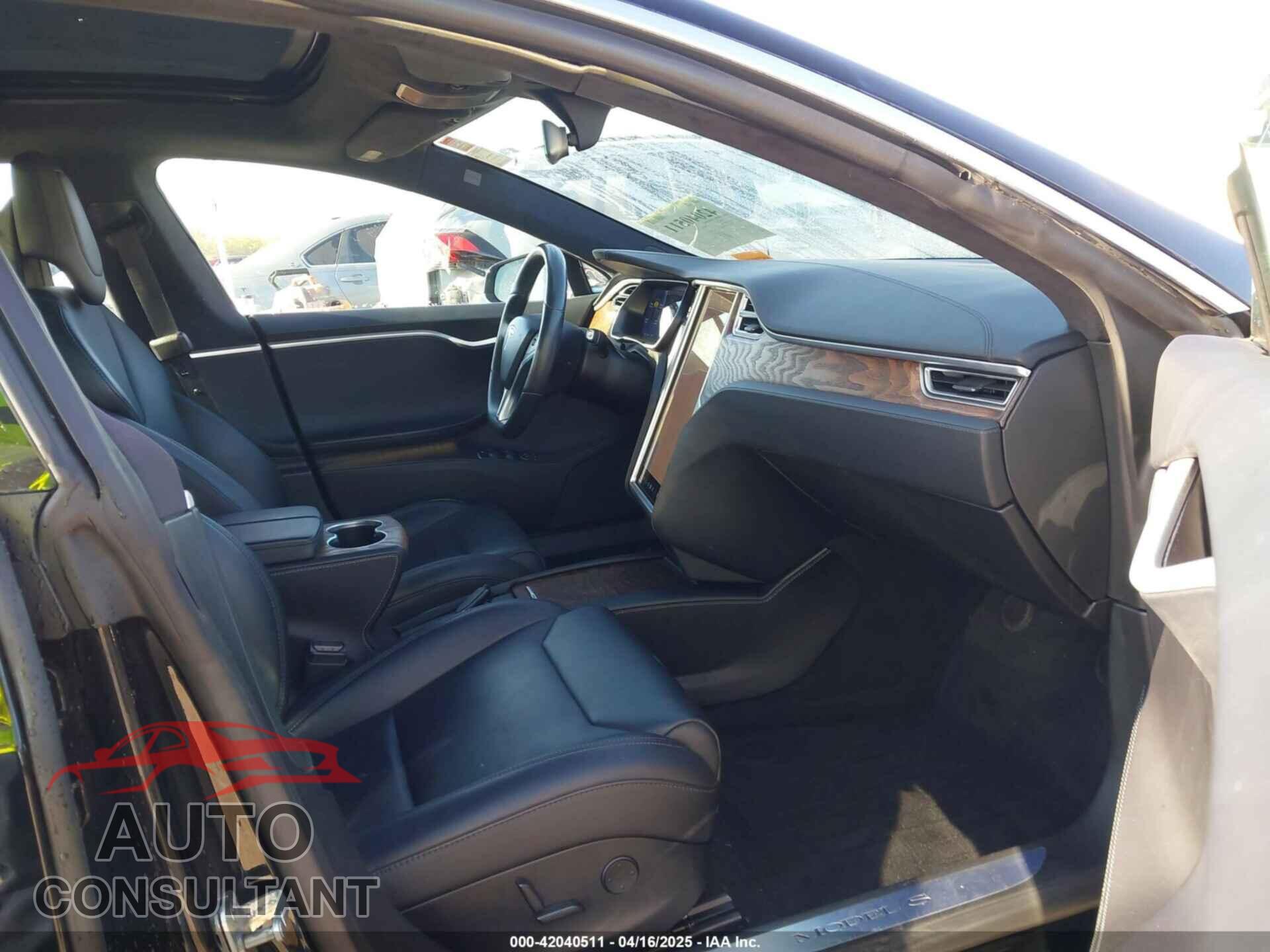 TESLA MODEL S 2017 - 5YJSA1E27HF230508