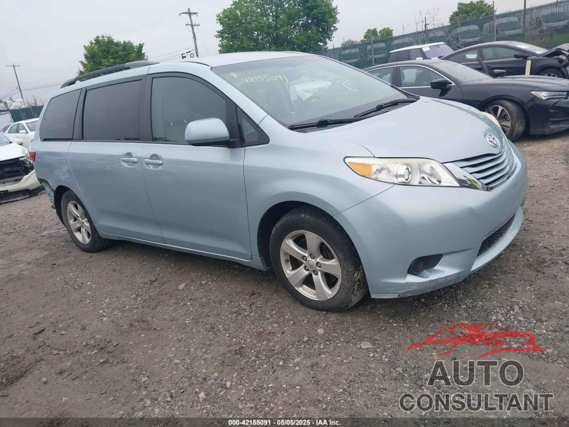 TOYOTA SIENNA 2015 - 5TDKK3DC4FS663876