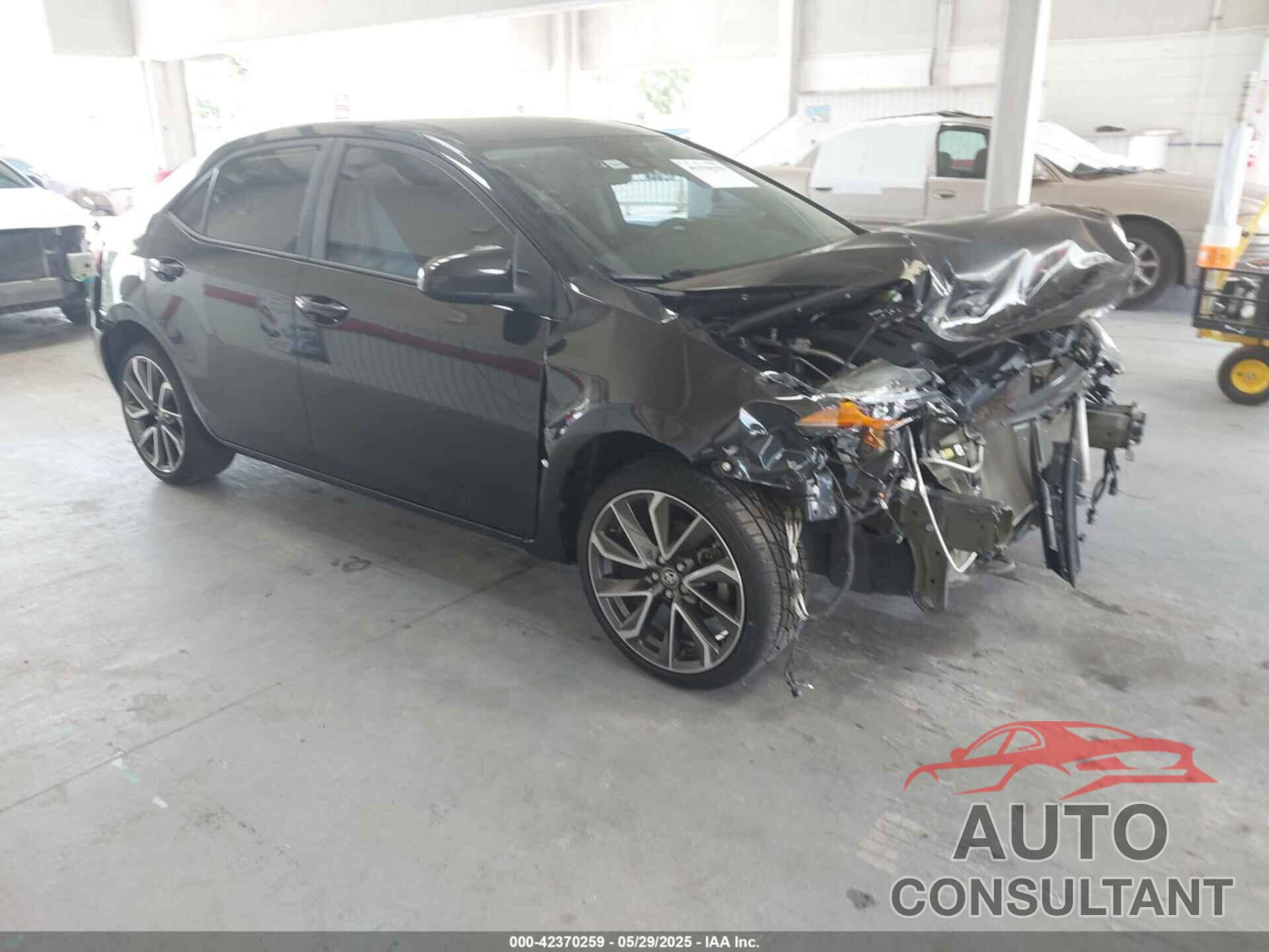 TOYOTA COROLLA 2018 - 5YFBURHE1JP773892