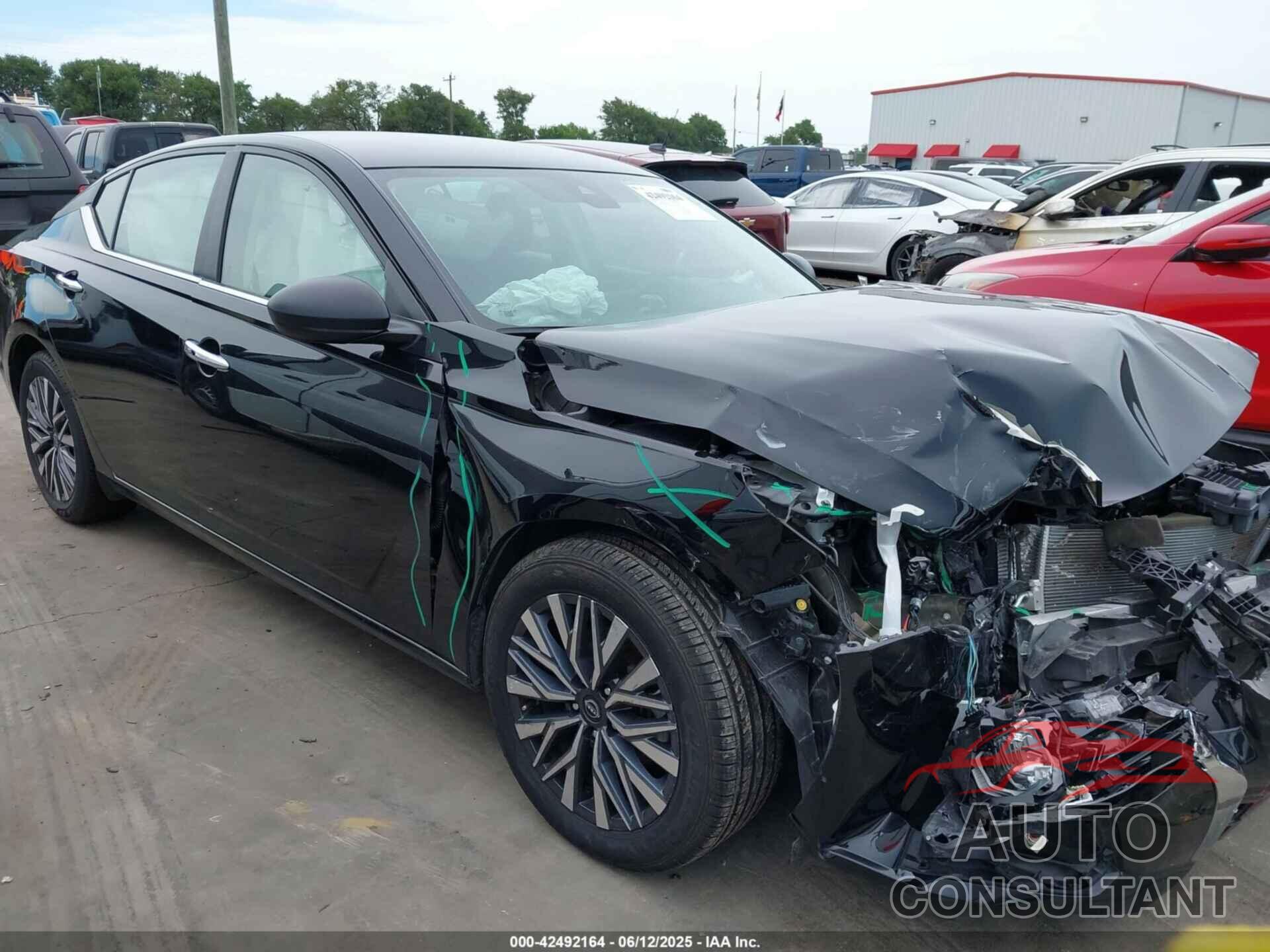 NISSAN ALTIMA 2024 - 1N4BL4DV9RN305905