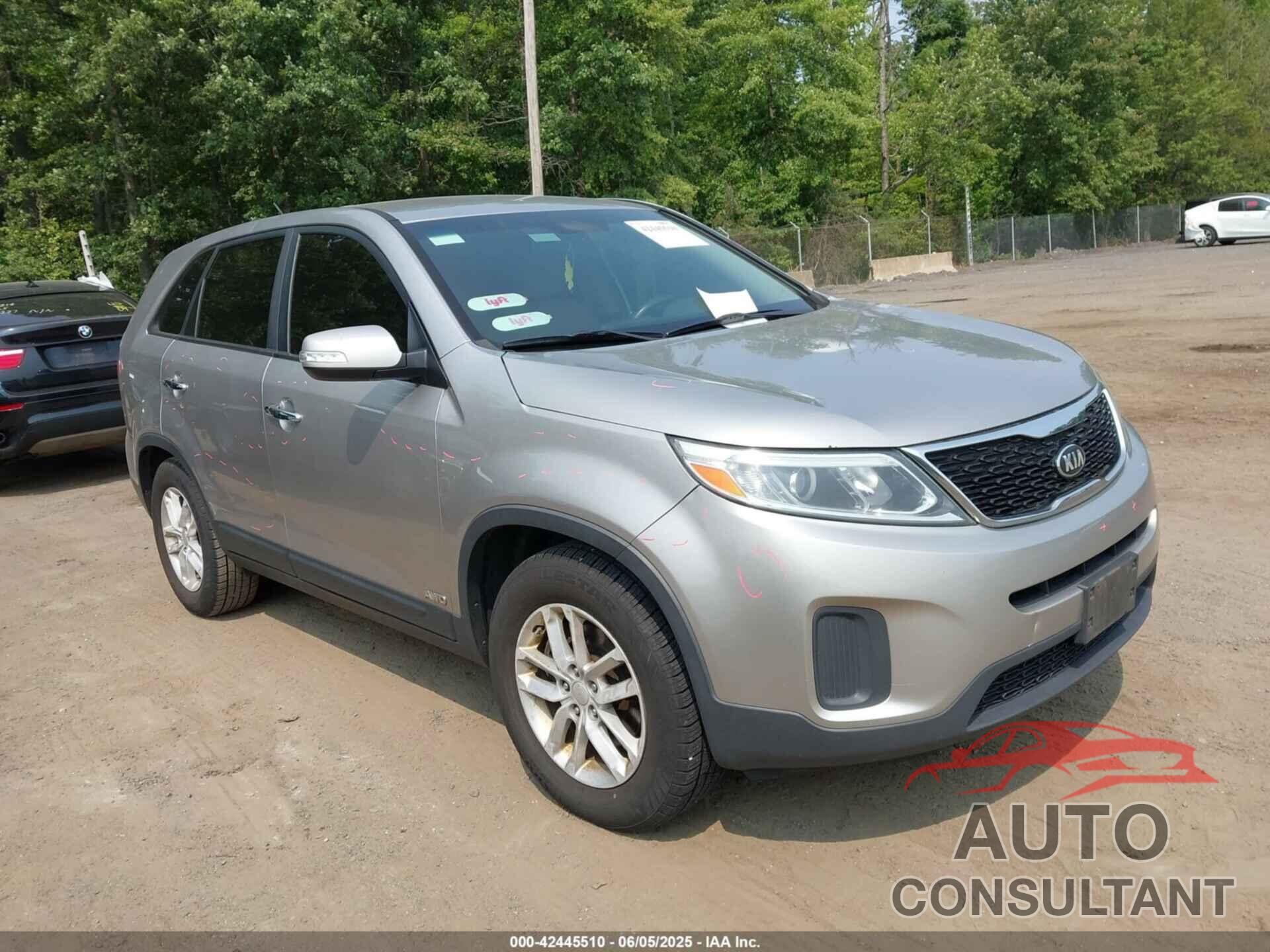 KIA SORENTO 2015 - 5XYKTCA66FG654959