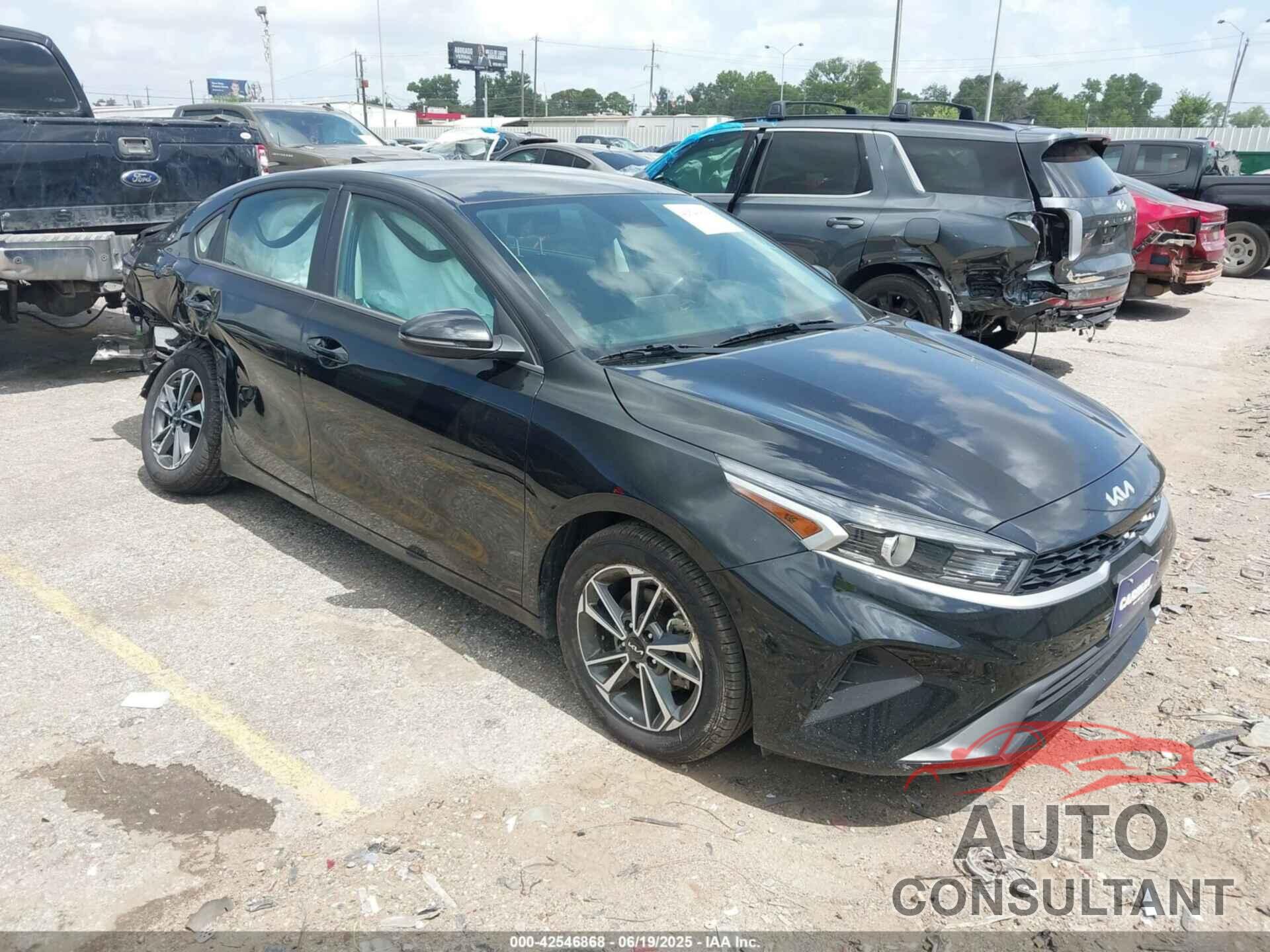 KIA FORTE 2023 - 3KPF24AD7PE622528