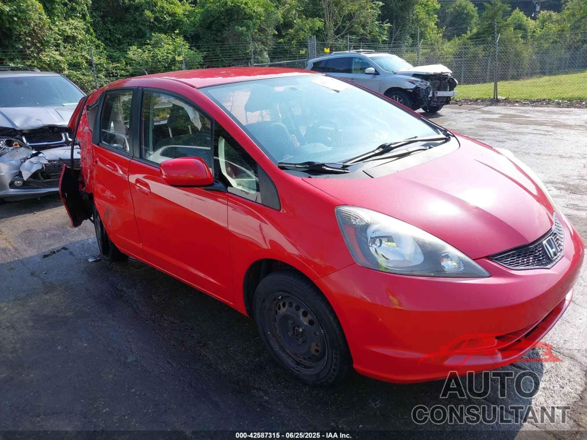 HONDA FIT 2012 - JHMGE8G34CC038038