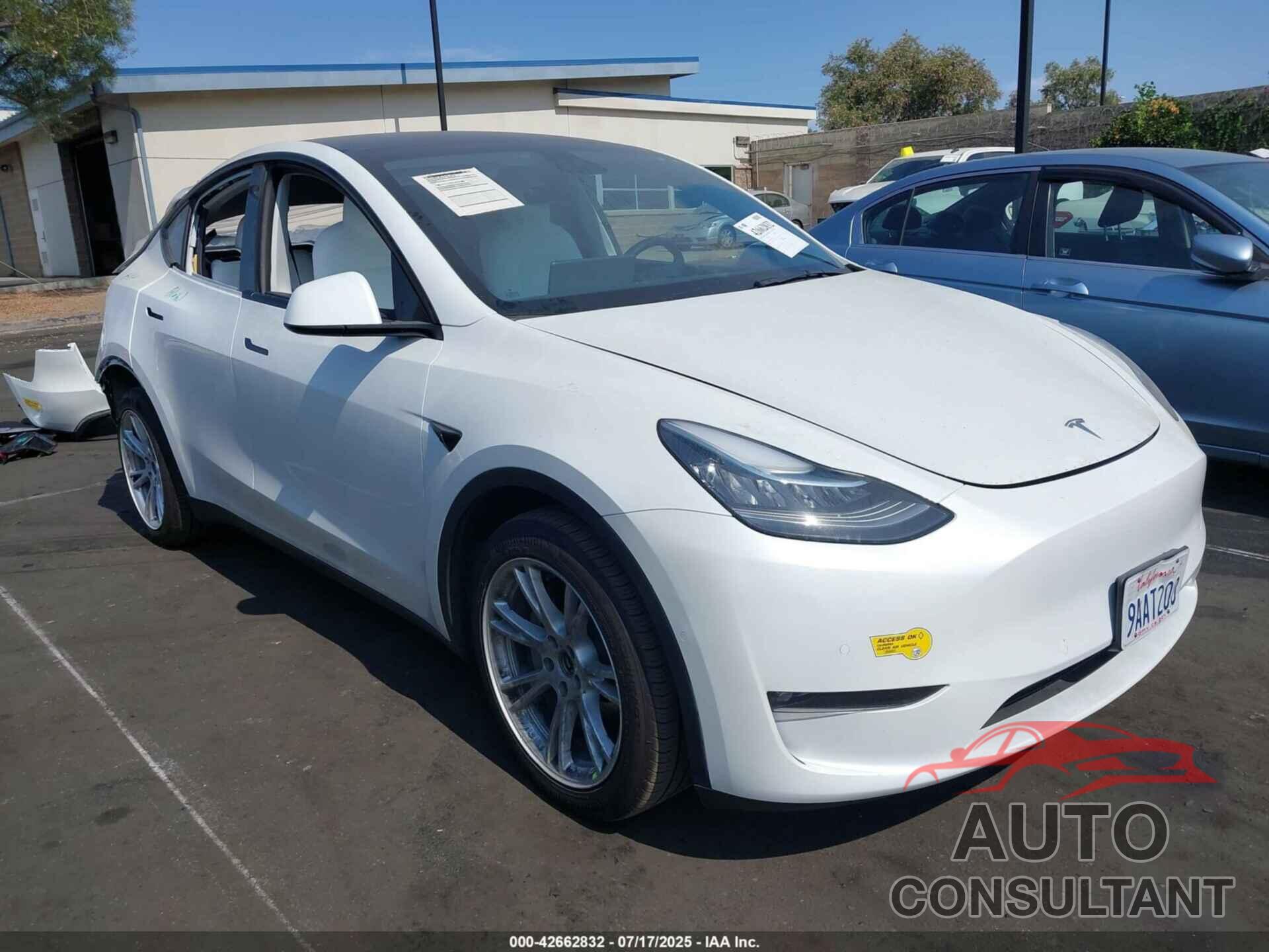 TESLA MODEL Y 2022 - 7SAYGDEE6NF345975