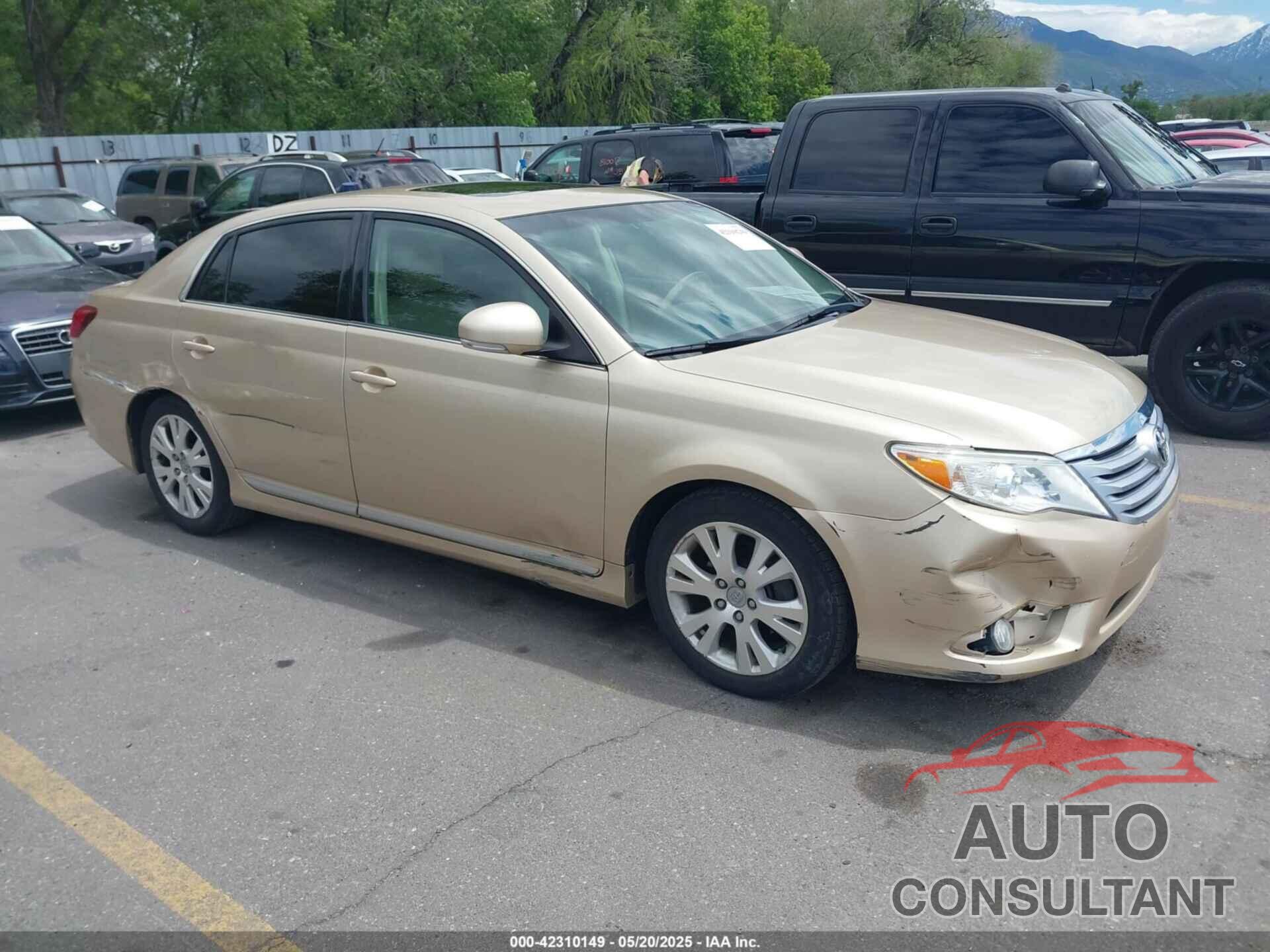 TOYOTA AVALON 2011 - 4T1BK3DBXBU371934