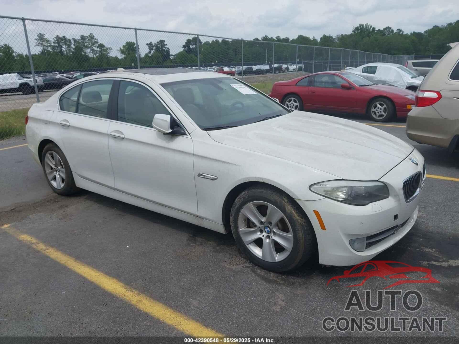 BMW 528I 2013 - WBAXG5C58DD231741