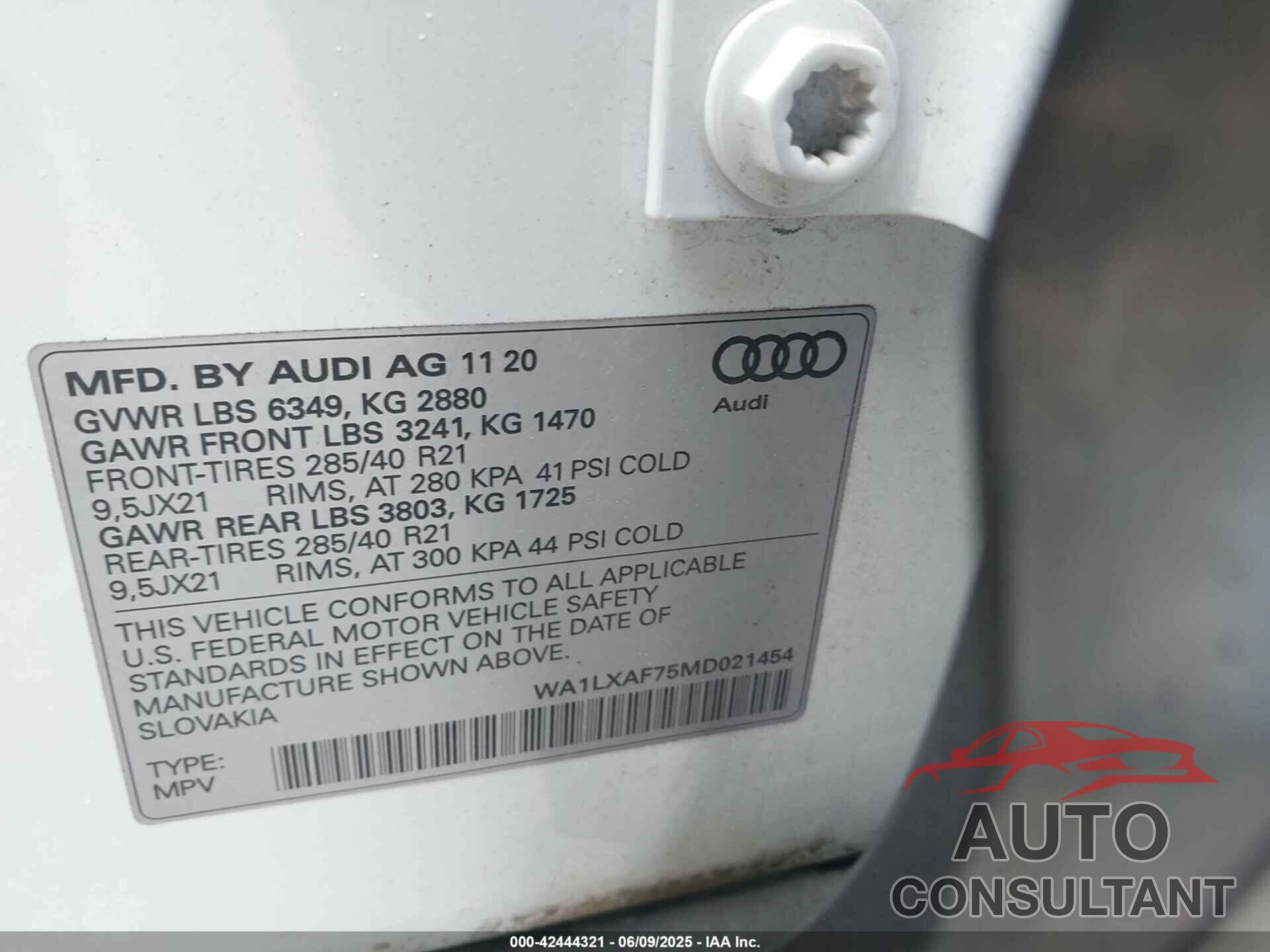 AUDI Q7 2021 - WA1LXAF75MD021454