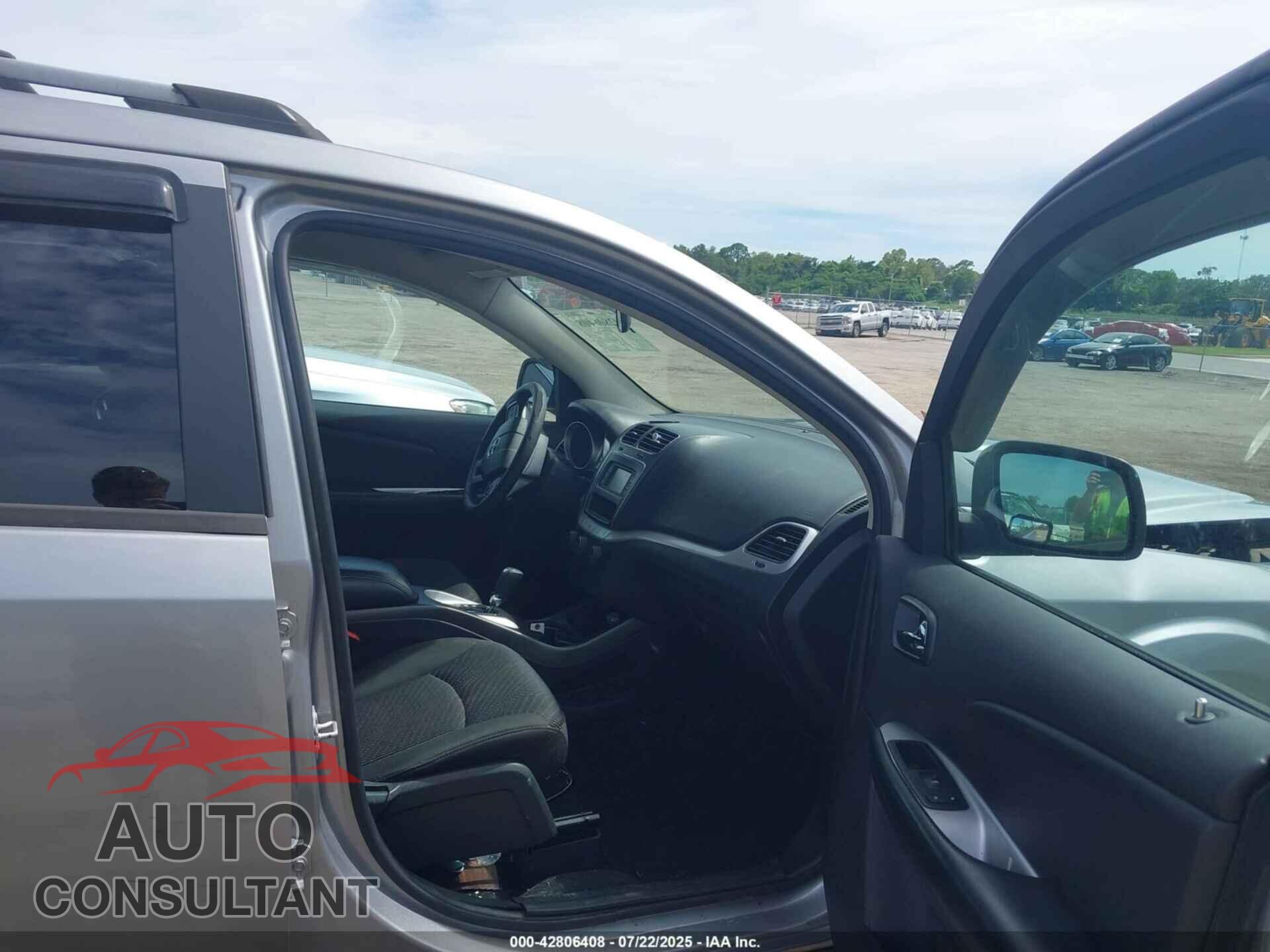 DODGE JOURNEY 2017 - 3C4PDCBB5HT676641