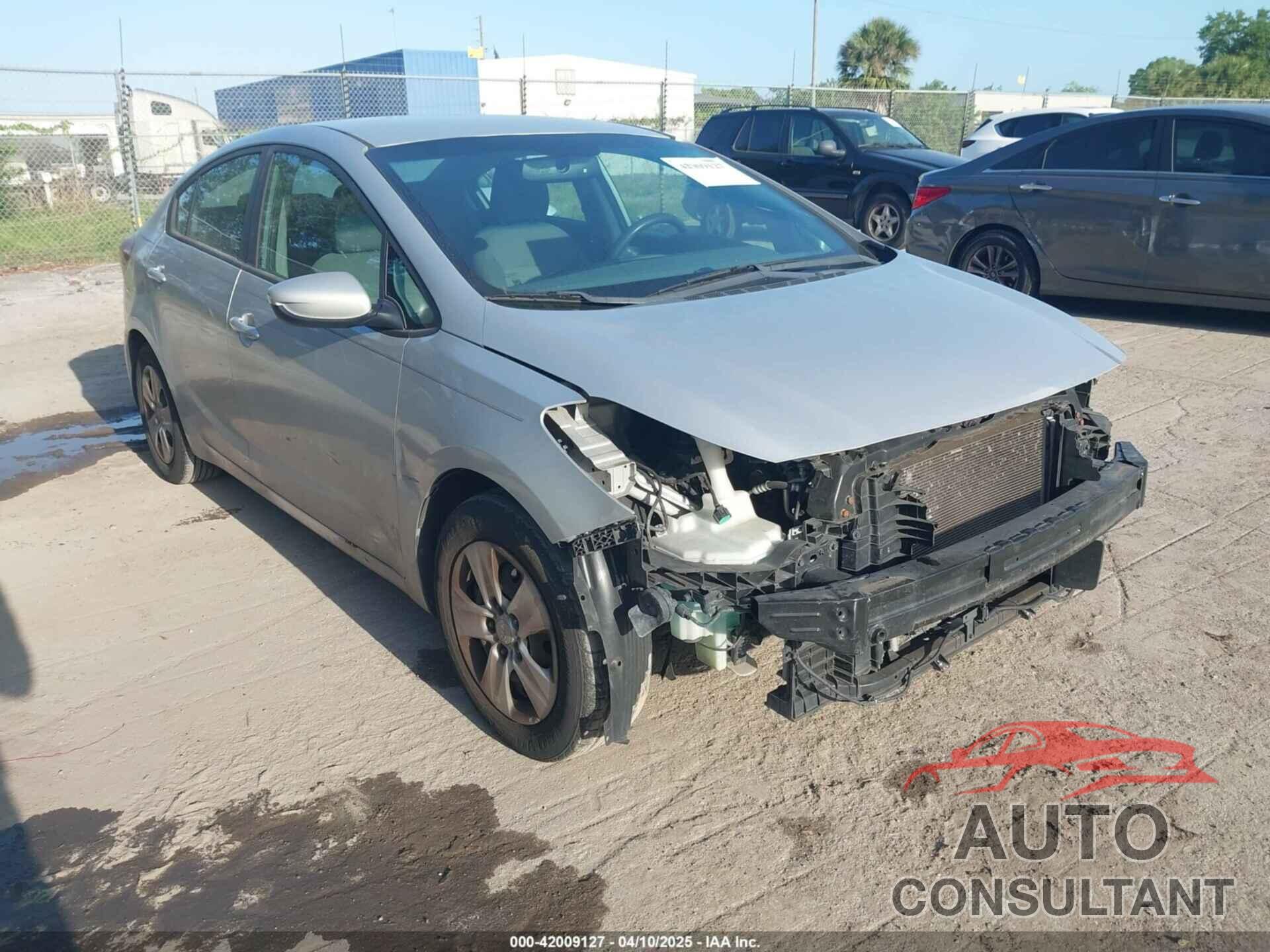 KIA FORTE 2017 - 3KPFK4A71HE085778