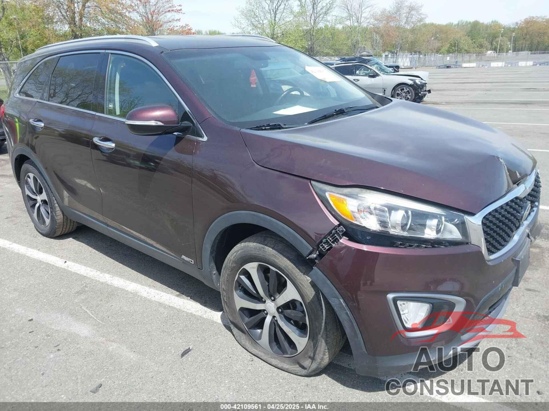 KIA SORENTO 2016 - 5XYPHDA10GG043117
