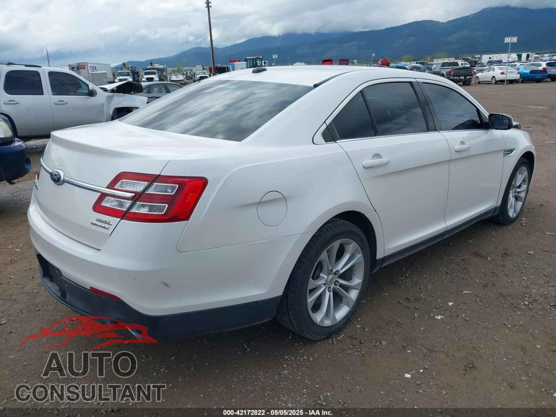 FORD TAURUS 2013 - 1FAHP2E86DG151274